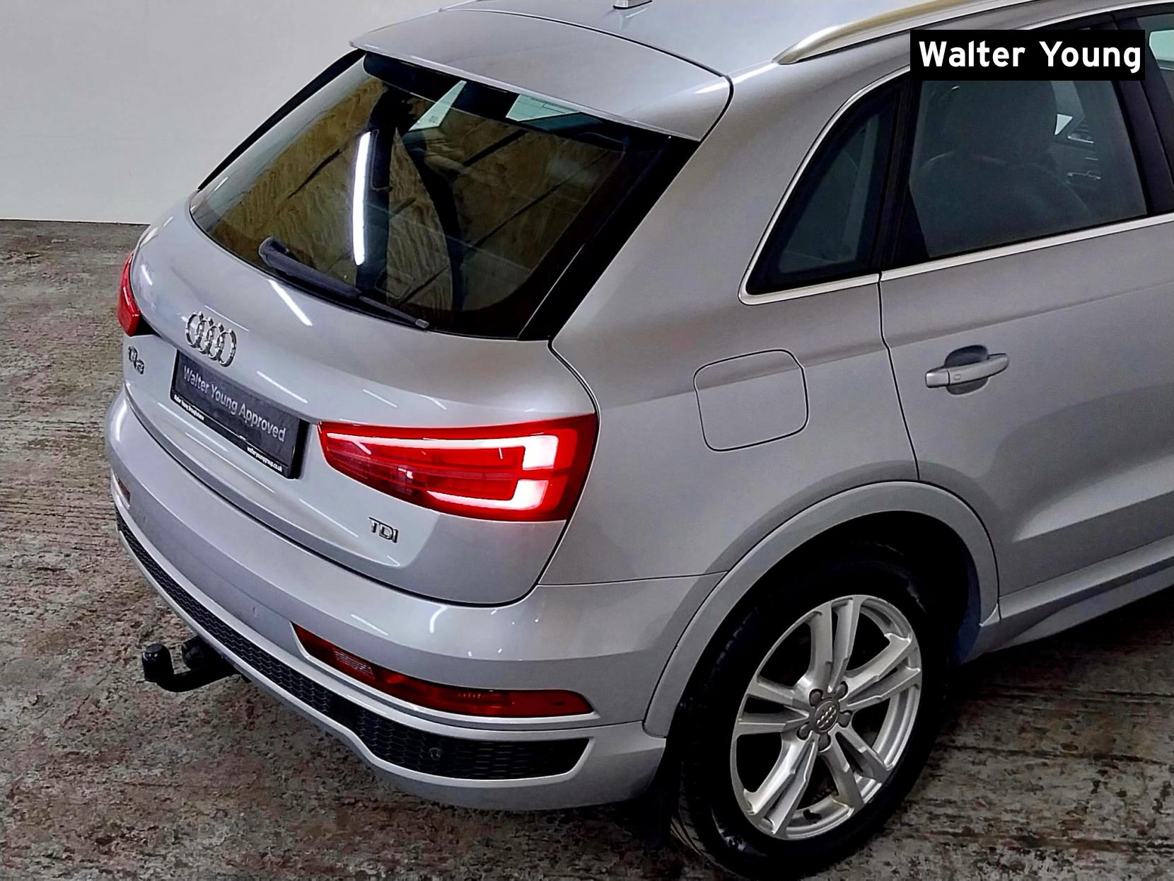 Audi Q3 2.0 TDI S line SUV 5dr Diesel Manual Euro 6 (s/s) (150 ps)