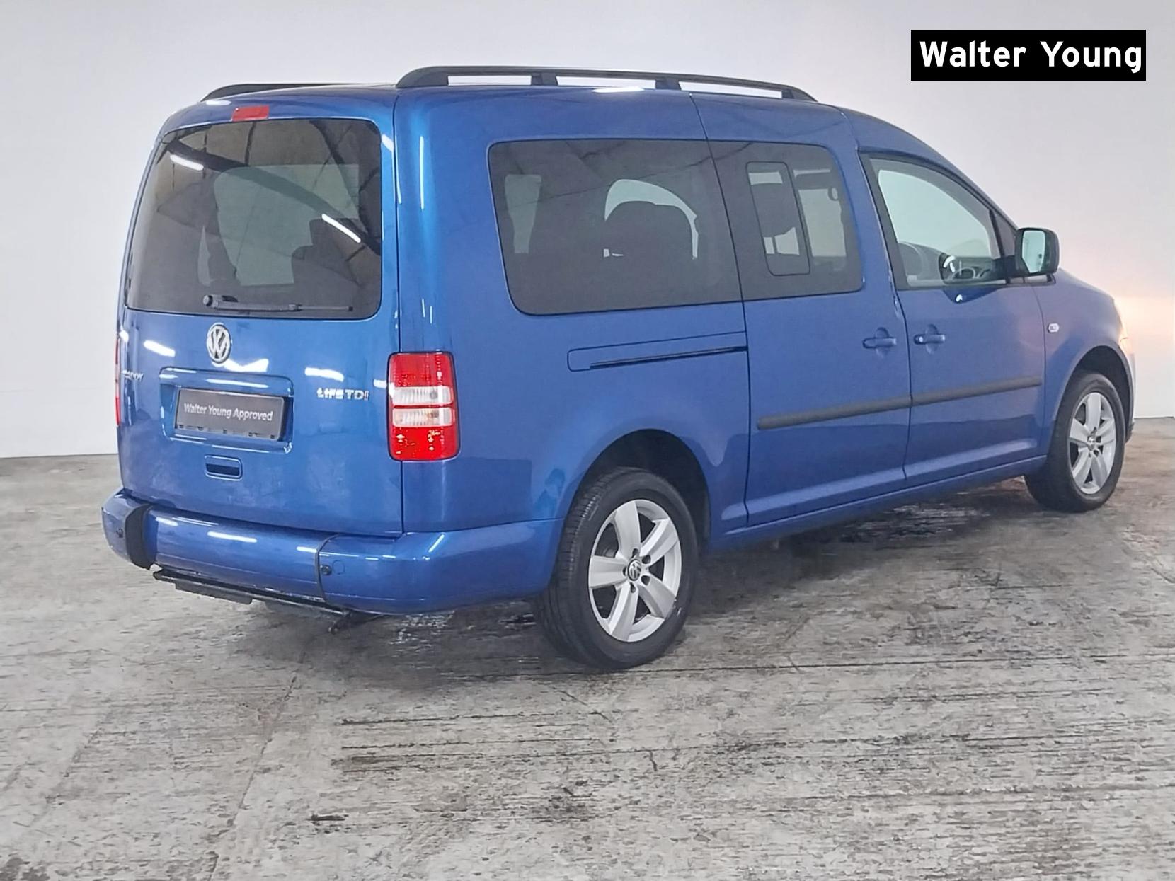Volkswagen Caddy Maxi Life 1.6 TDI CR MPV 5dr Diesel DSG Euro 5 (102 ps)