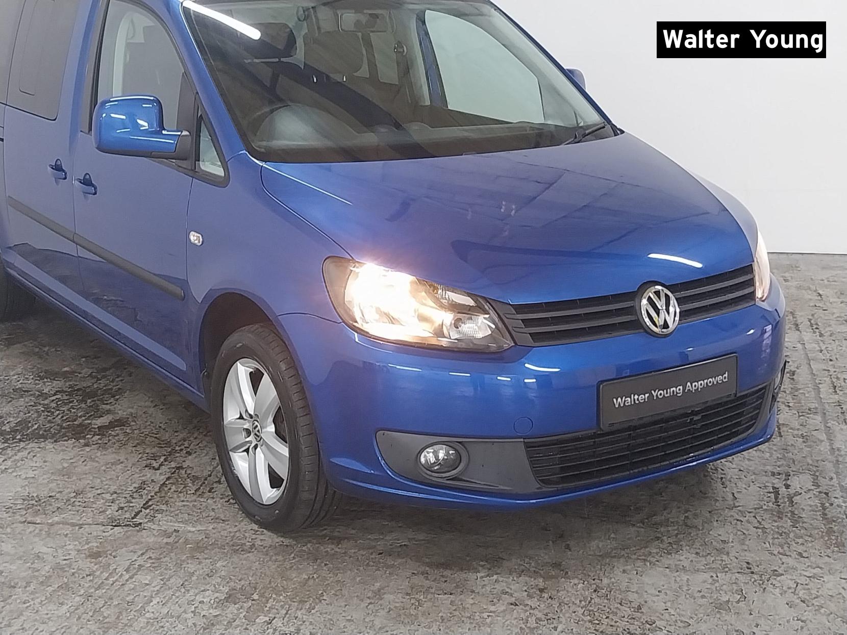 Volkswagen Caddy Maxi Life 1.6 TDI CR MPV 5dr Diesel DSG Euro 5 (102 ps)