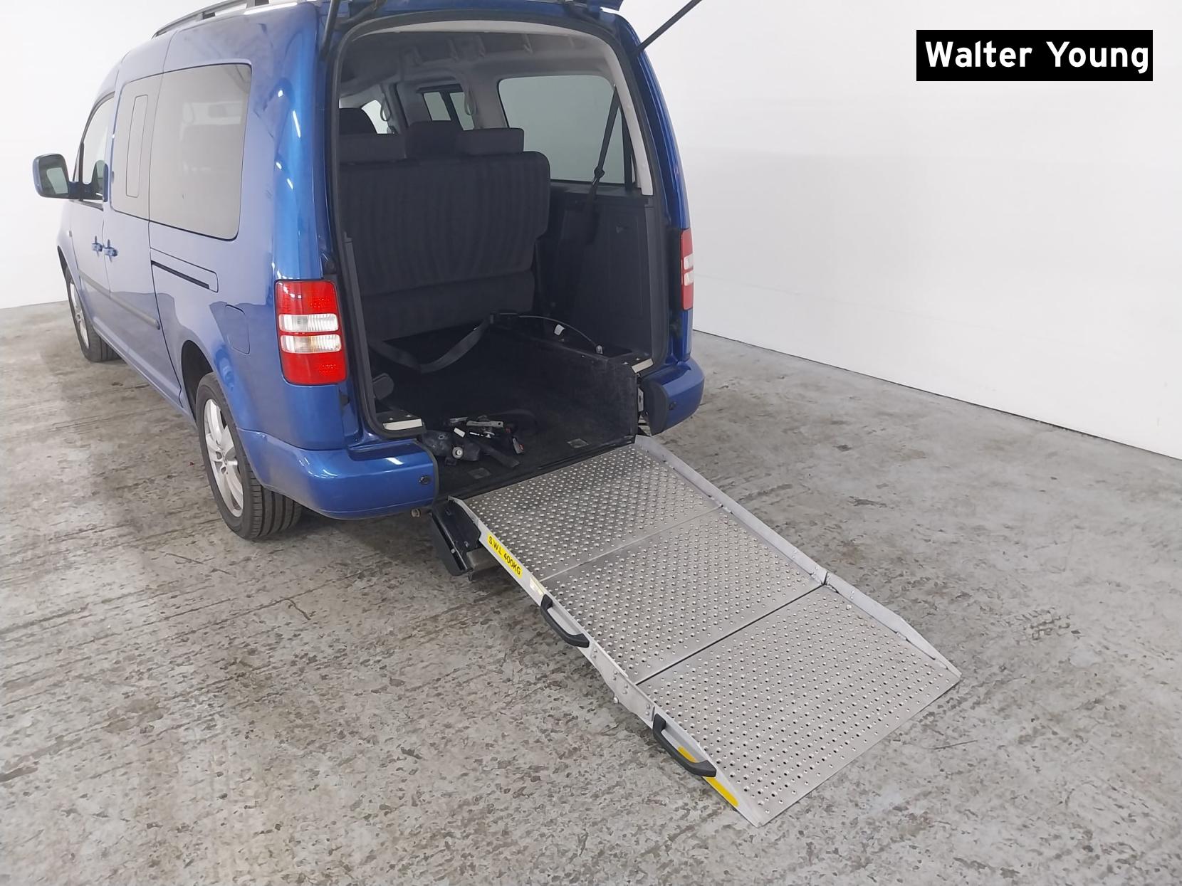 Volkswagen Caddy Maxi Life 1.6 TDI CR MPV 5dr Diesel DSG Euro 5 (102 ps)
