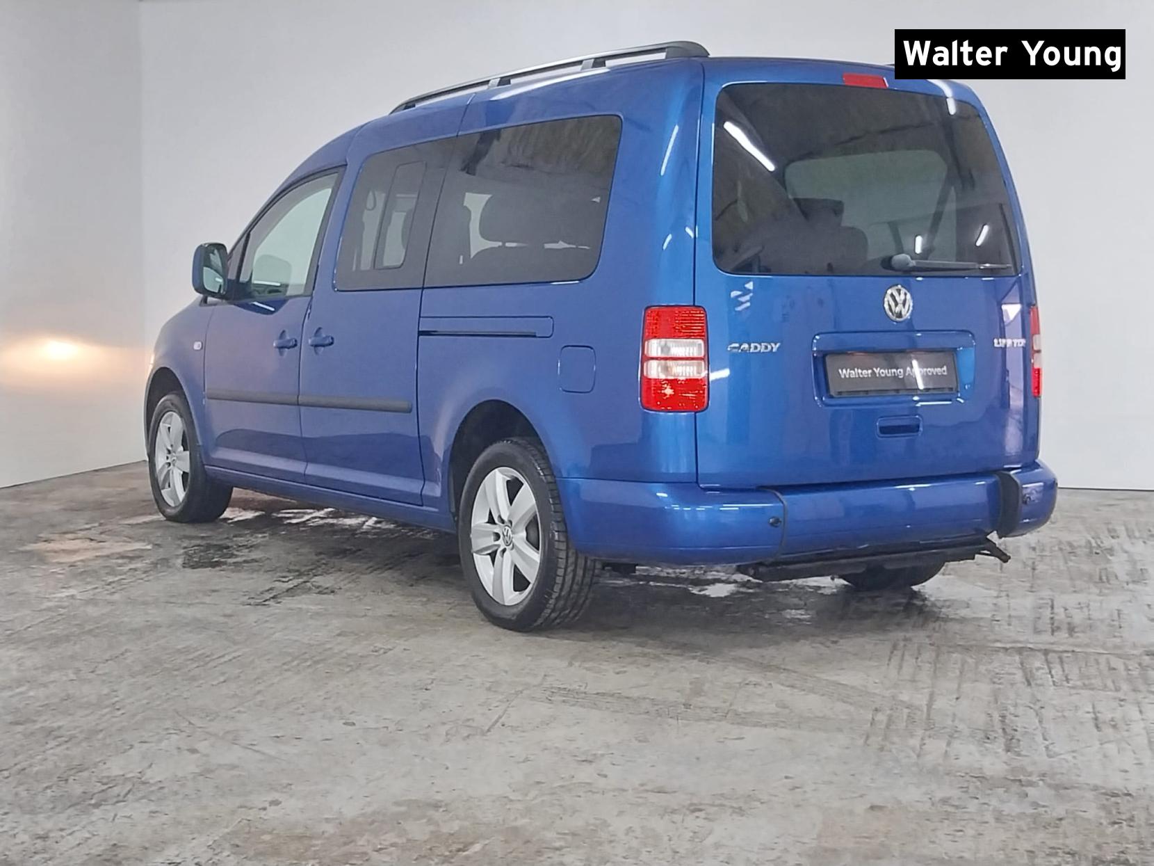 Volkswagen Caddy Maxi Life 1.6 TDI CR MPV 5dr Diesel DSG Euro 5 (102 ps)