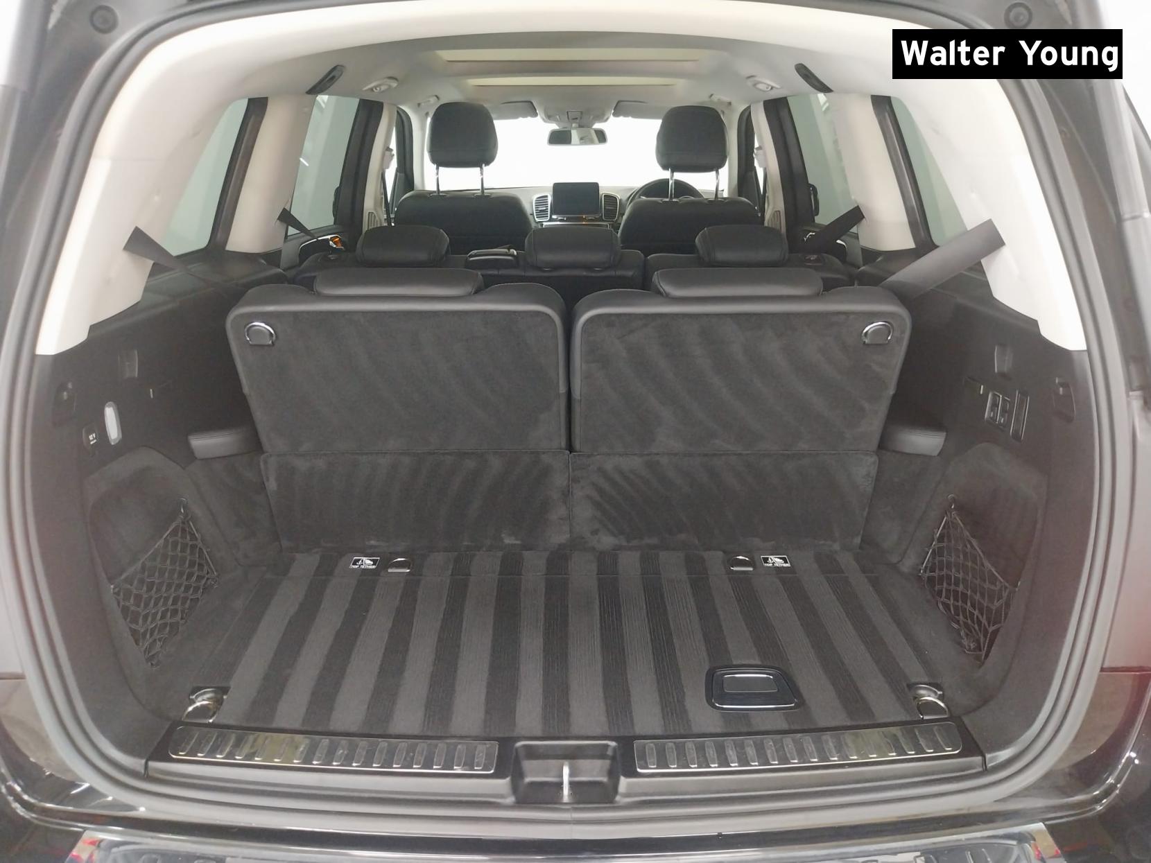 Mercedes-Benz GLS 3.0 GLS350d V6 AMG Line SUV 5dr Diesel G-Tronic 4MATIC Euro 6 (s/s) (258 ps)