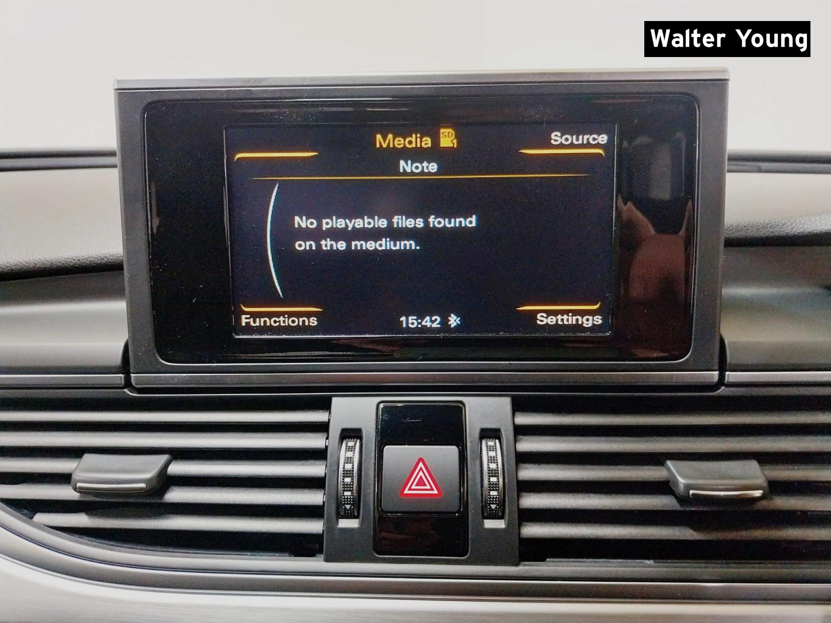 Audi A6 Saloon 2.0 TDI ultra S line Saloon 4dr Diesel S Tronic Euro 6 (s/s) (190 ps)