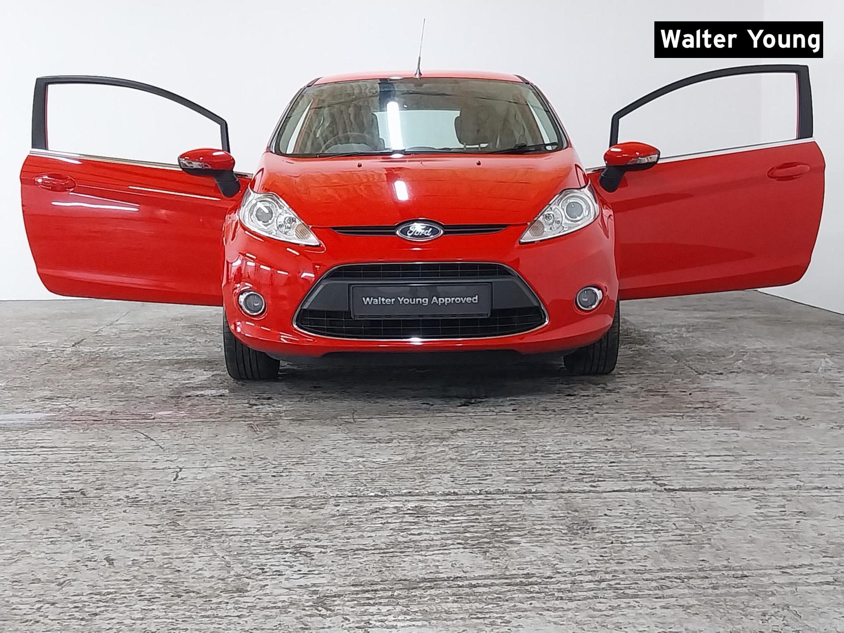 Ford Fiesta 1.25 Zetec Hatchback 3dr Petrol Manual (129 g/km, 81 bhp)