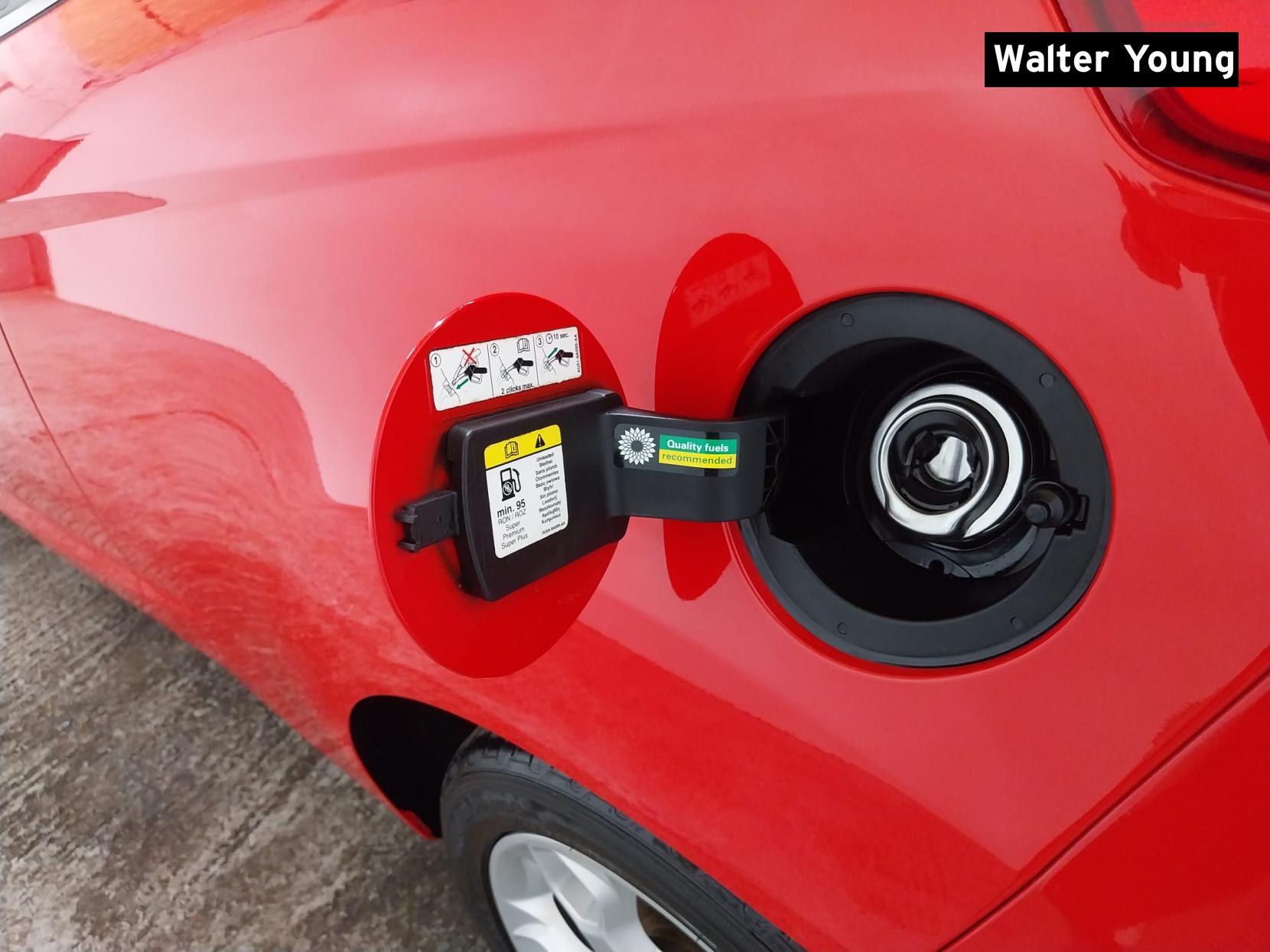 Ford Fiesta 1.25 Zetec Hatchback 3dr Petrol Manual (129 g/km, 81 bhp)