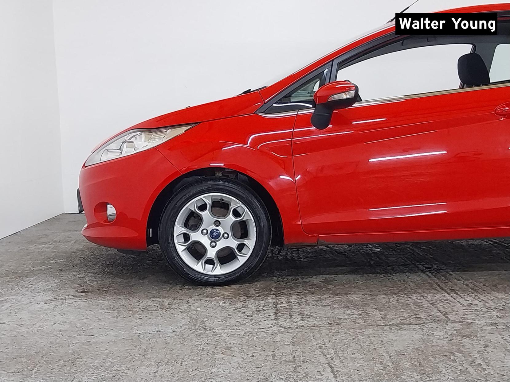 Ford Fiesta 1.25 Zetec Hatchback 3dr Petrol Manual (129 g/km, 81 bhp)