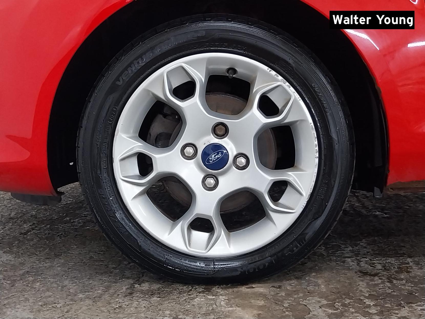 Ford Fiesta 1.25 Zetec Hatchback 3dr Petrol Manual (129 g/km, 81 bhp)