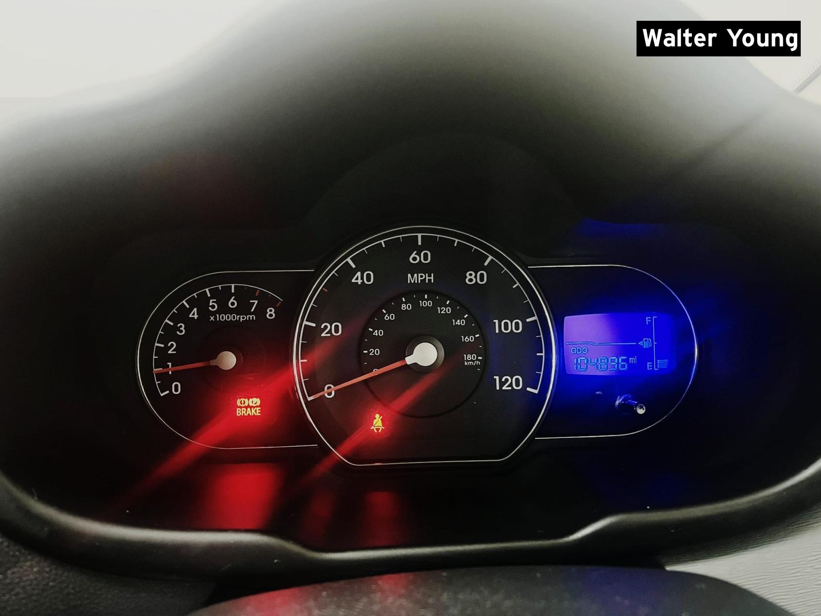 Hyundai i10 1.2 Active Hatchback 5dr Petrol Manual Euro 5 (85 bhp)