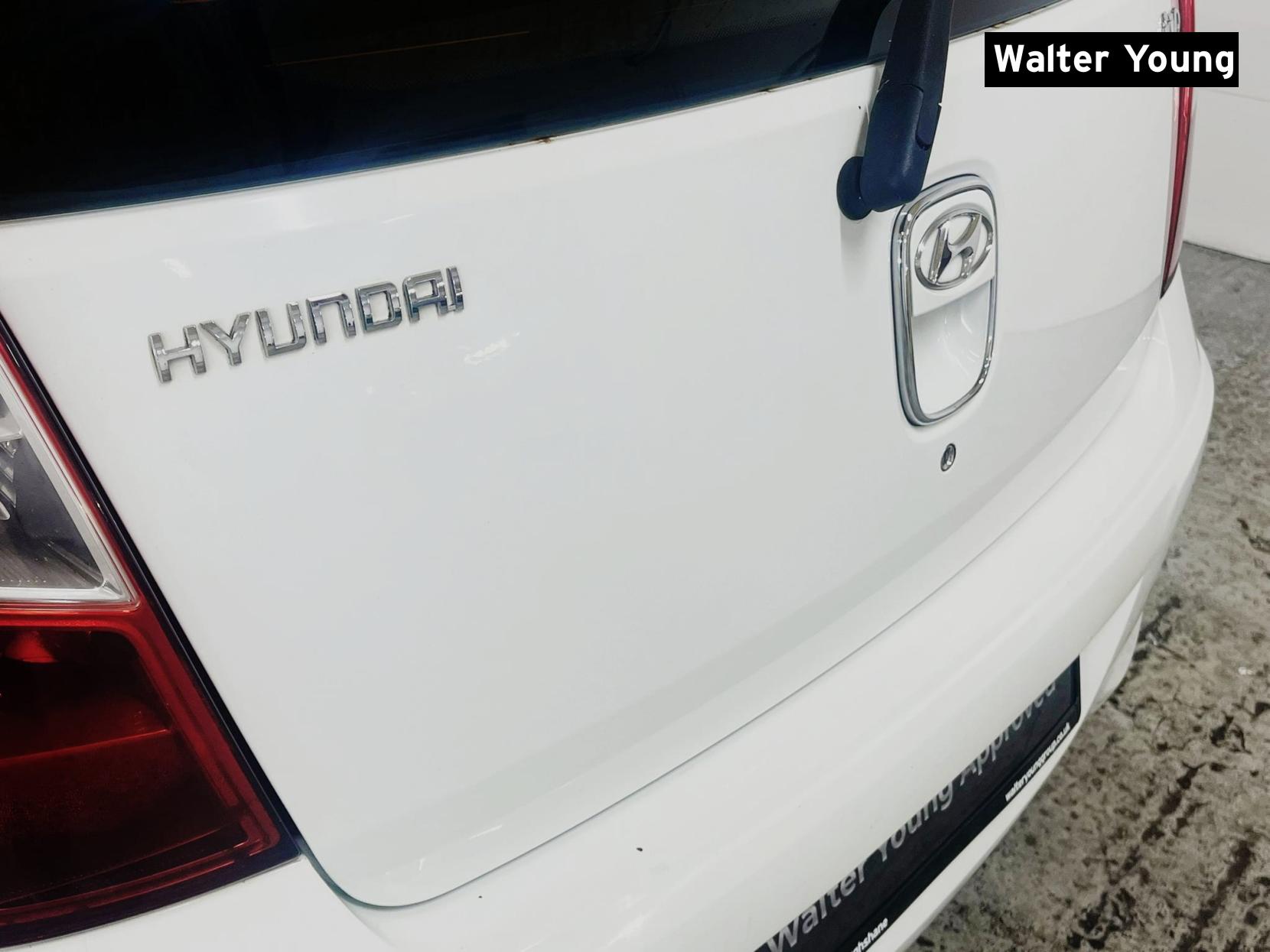 Hyundai i10 1.2 Active Hatchback 5dr Petrol Manual Euro 5 (85 bhp)