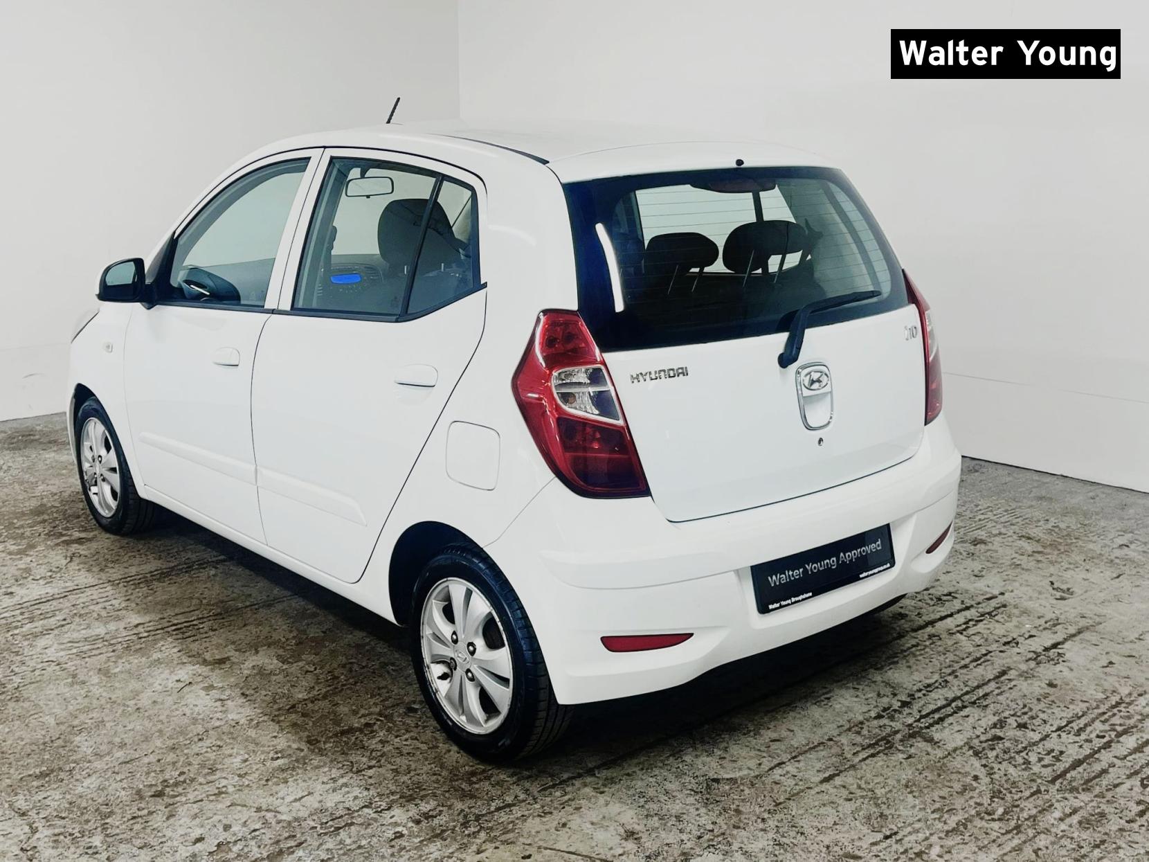 Hyundai i10 1.2 Active Hatchback 5dr Petrol Manual Euro 5 (85 bhp)