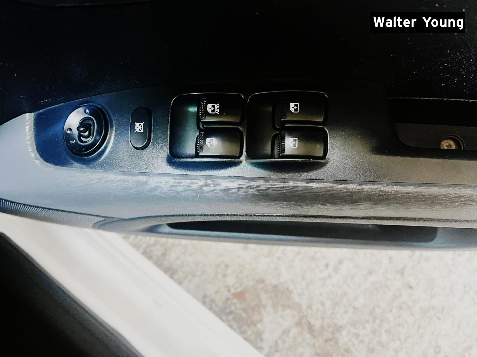 Hyundai i10 1.2 Active Hatchback 5dr Petrol Manual Euro 5 (85 bhp)