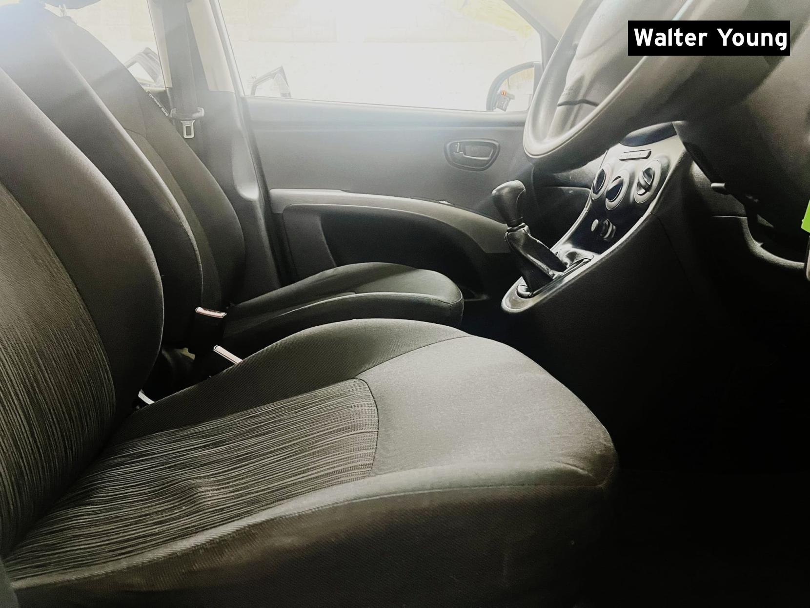 Hyundai i10 1.2 Active Hatchback 5dr Petrol Manual Euro 5 (85 bhp)