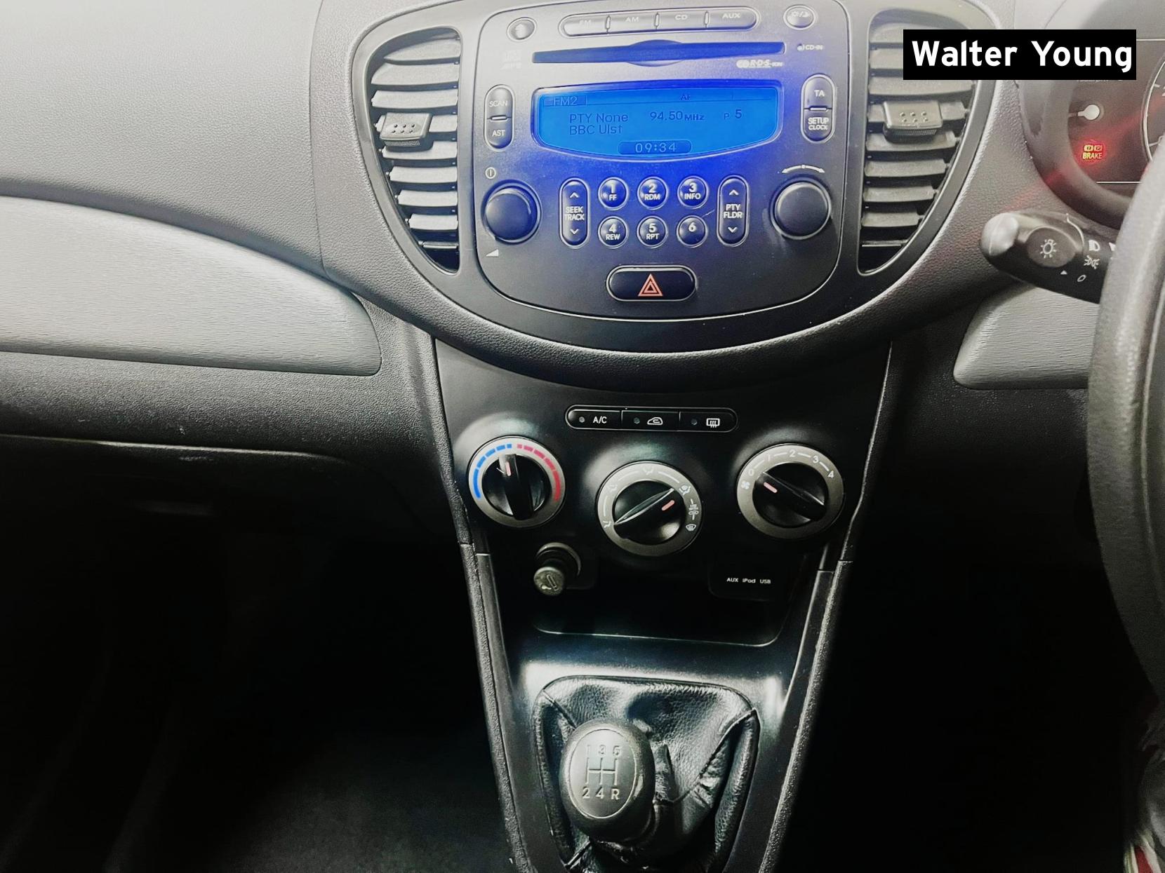 Hyundai i10 1.2 Active Hatchback 5dr Petrol Manual Euro 5 (85 bhp)