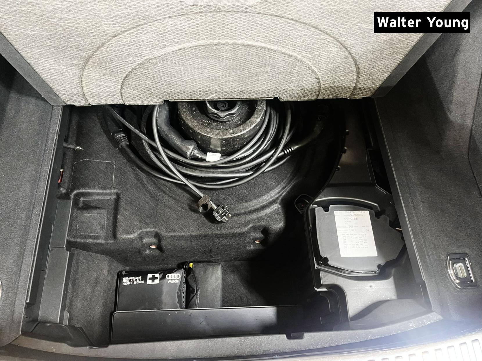 Audi e-tron 50 Black Edition SUV 5dr Electric Auto quattro 71.2kWh (11kW Charger) (313 ps)