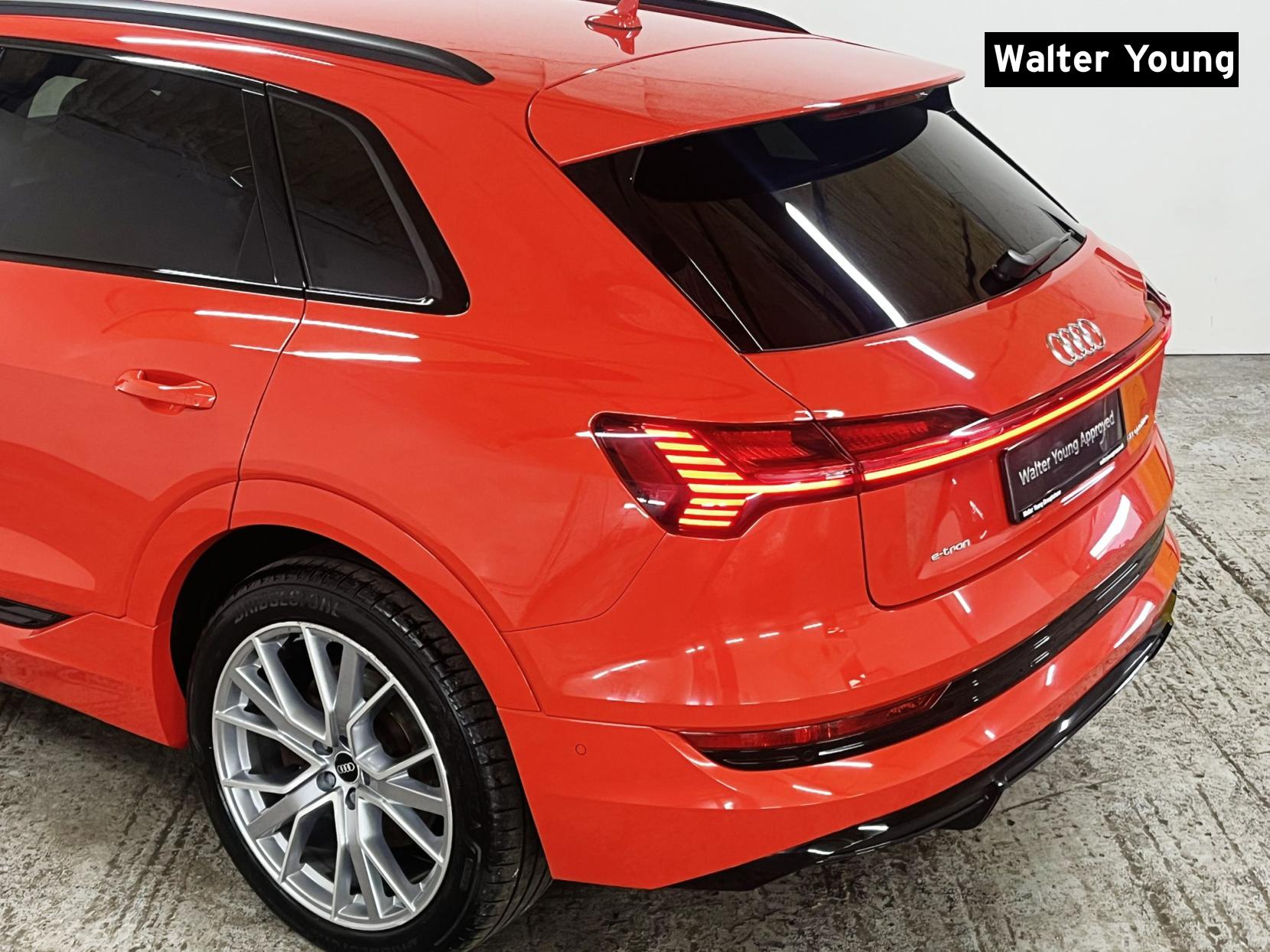 Audi e-tron 50 Black Edition SUV 5dr Electric Auto quattro 71.2kWh (11kW Charger) (313 ps)