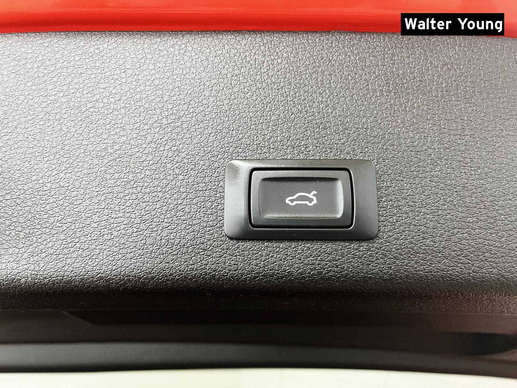 Audi e-tron 50 Black Edition SUV 5dr Electric Auto quattro 71.2kWh (11kW Charger) (313 ps)