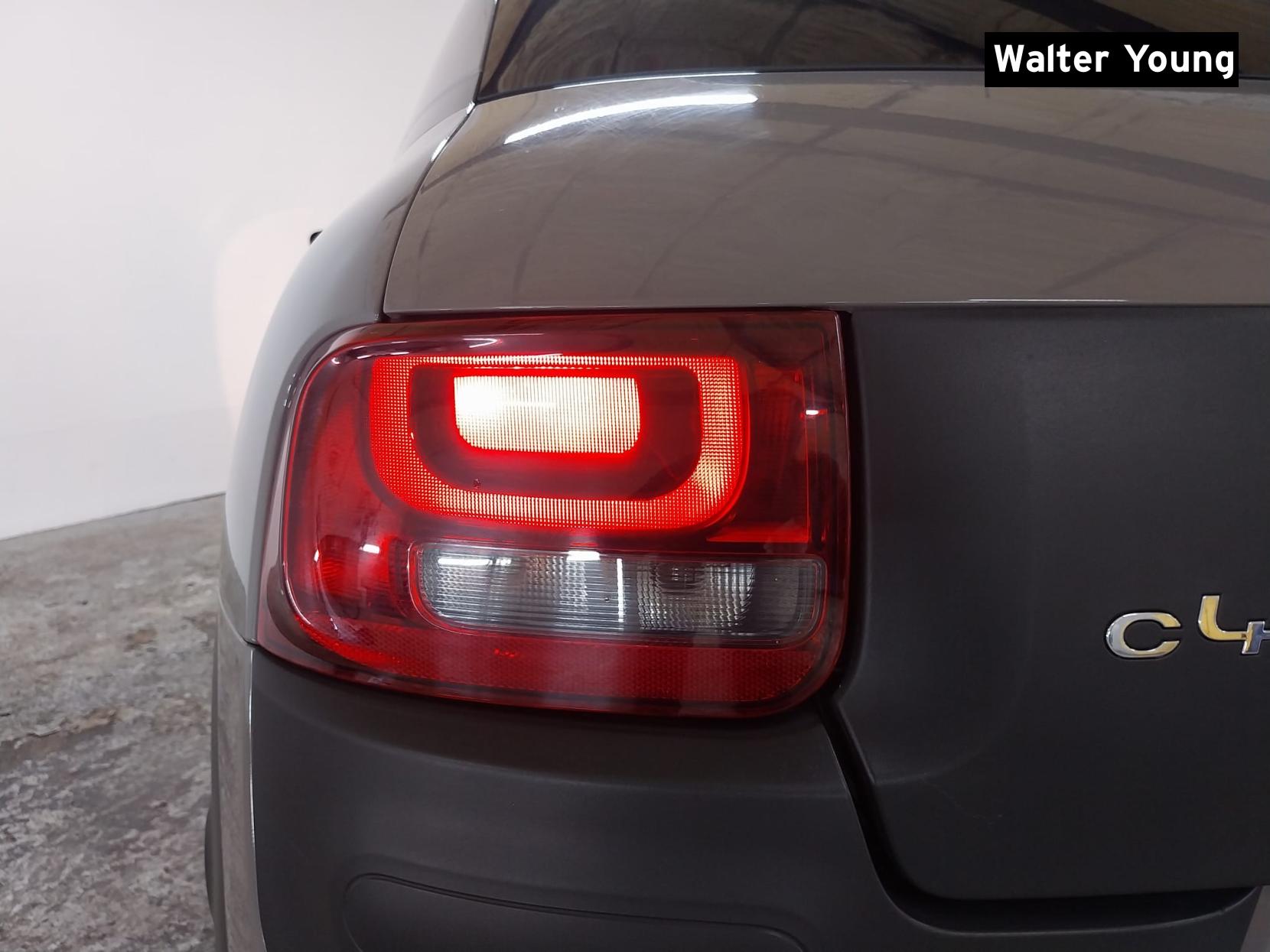 Citroen C4 Cactus 1.6 BlueHDi Flair Hatchback 5dr Diesel Manual Euro 6 (s/s) (100 ps)