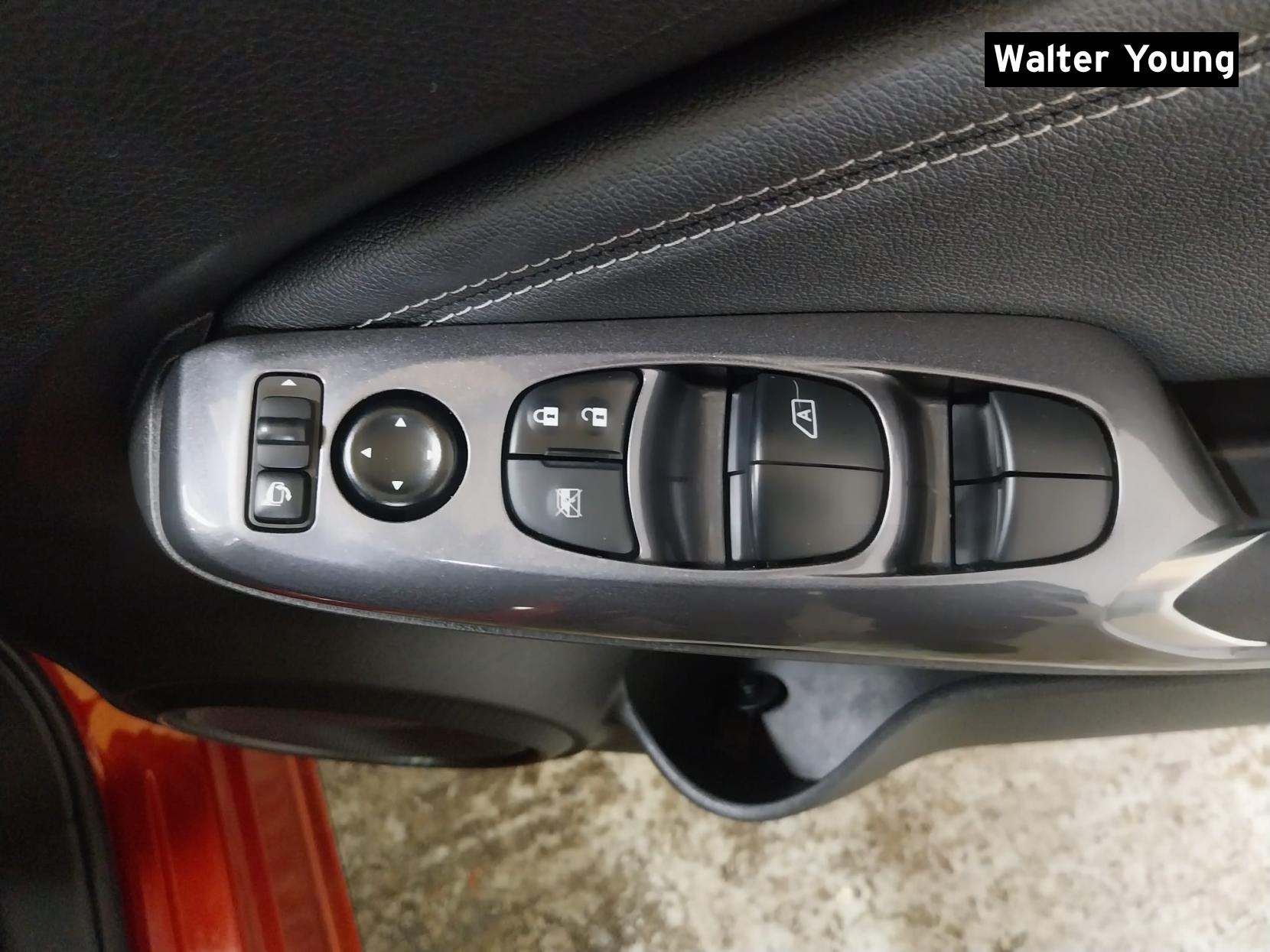 Nissan Juke 1.0 DIG-T N-Connecta SUV 5dr Petrol Manual Euro 6 (s/s) (114 ps)