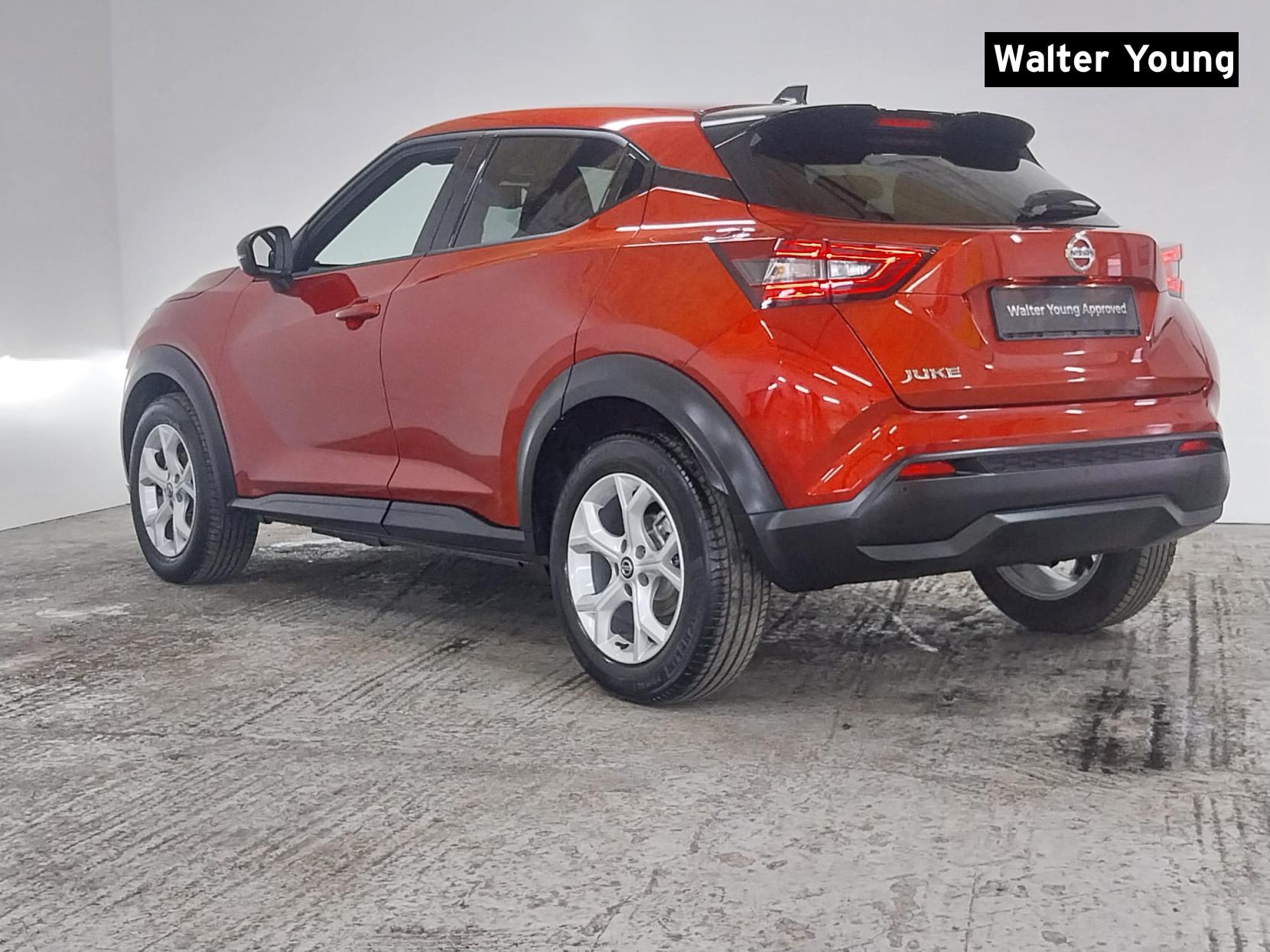Nissan Juke 1.0 DIG-T N-Connecta SUV 5dr Petrol Manual Euro 6 (s/s) (114 ps)