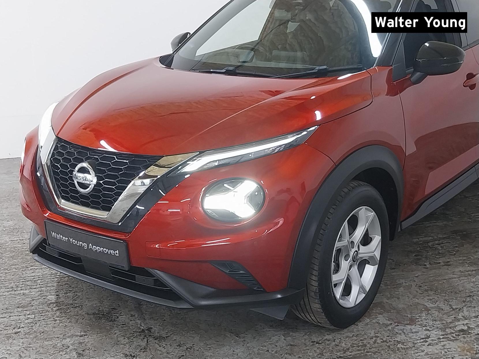 Nissan Juke 1.0 DIG-T N-Connecta SUV 5dr Petrol Manual Euro 6 (s/s) (114 ps)