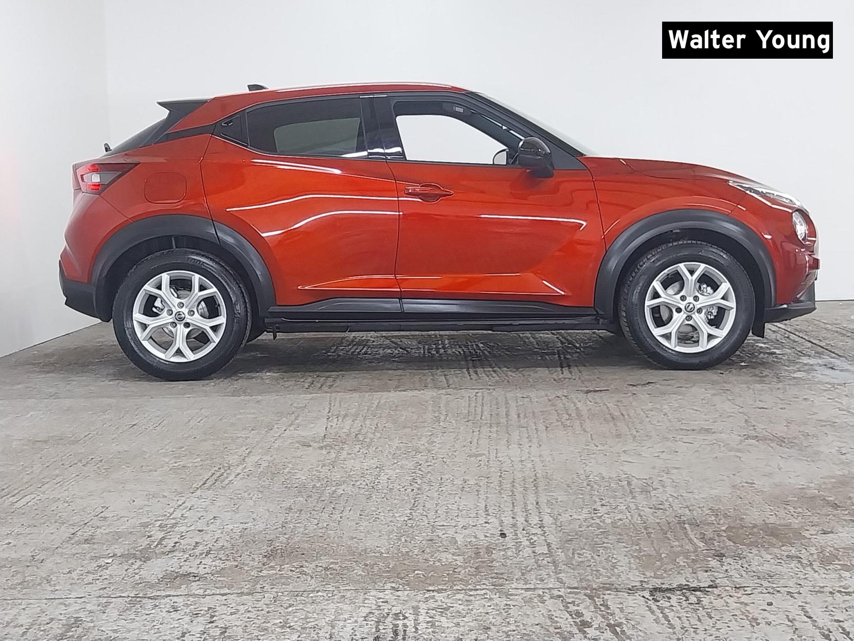 Nissan Juke 1.0 DIG-T N-Connecta SUV 5dr Petrol Manual Euro 6 (s/s) (114 ps)