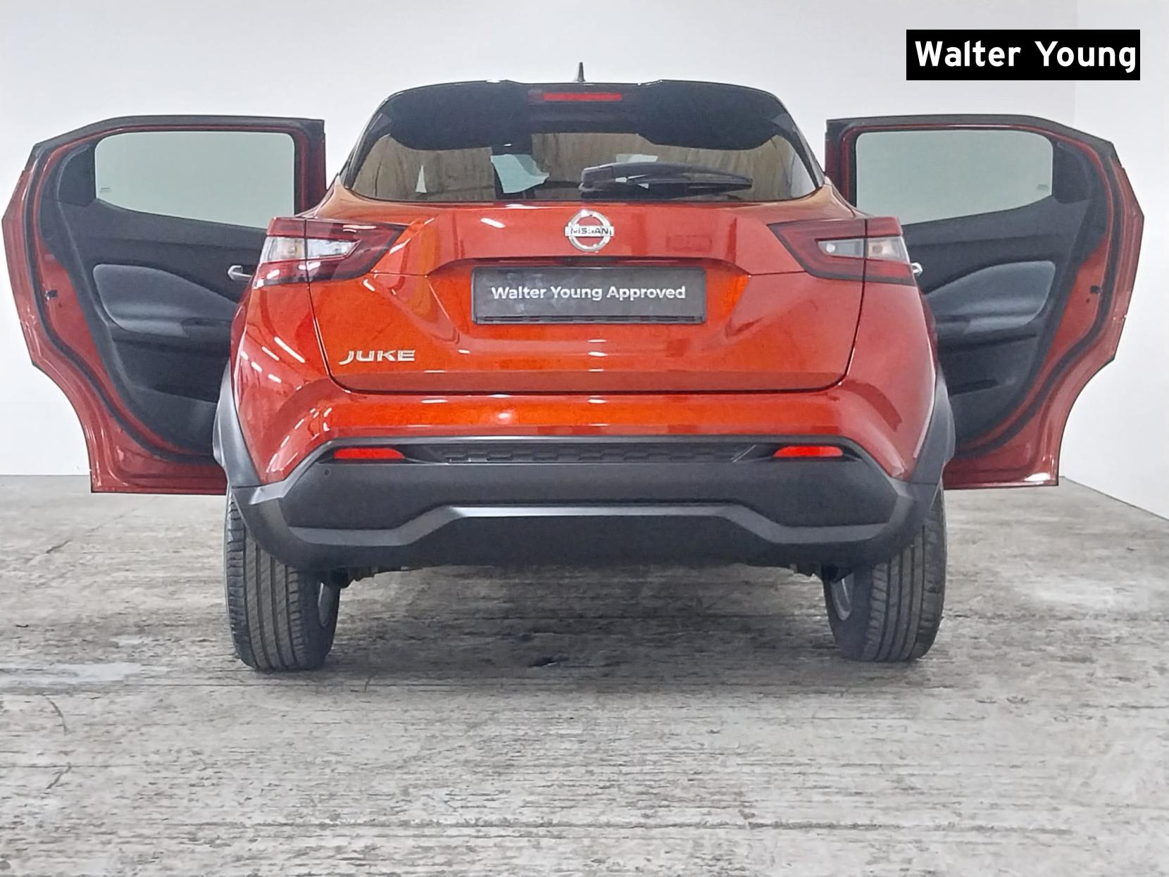 Nissan Juke 1.0 DIG-T N-Connecta SUV 5dr Petrol Manual Euro 6 (s/s) (114 ps)