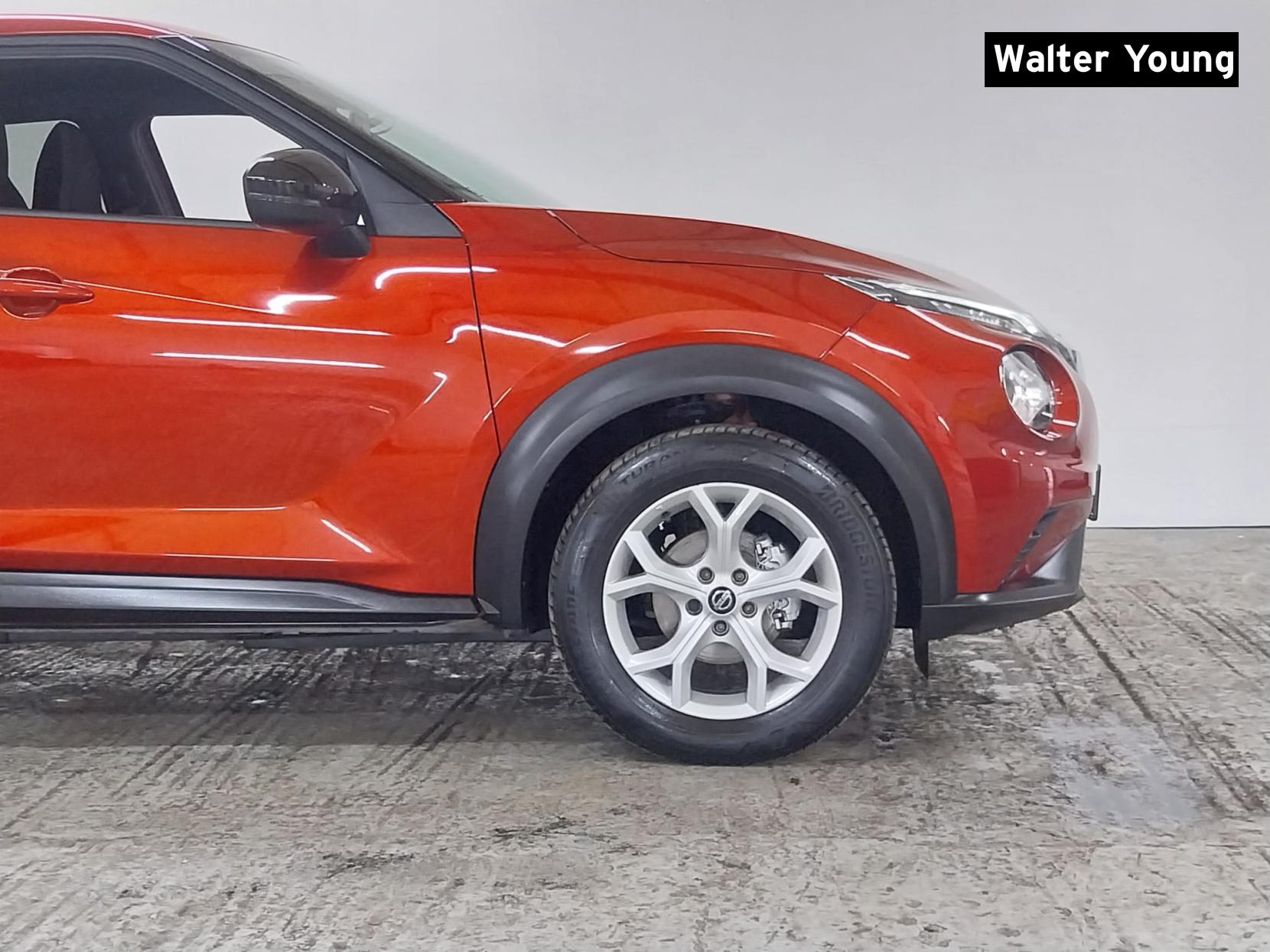Nissan Juke 1.0 DIG-T N-Connecta SUV 5dr Petrol Manual Euro 6 (s/s) (114 ps)