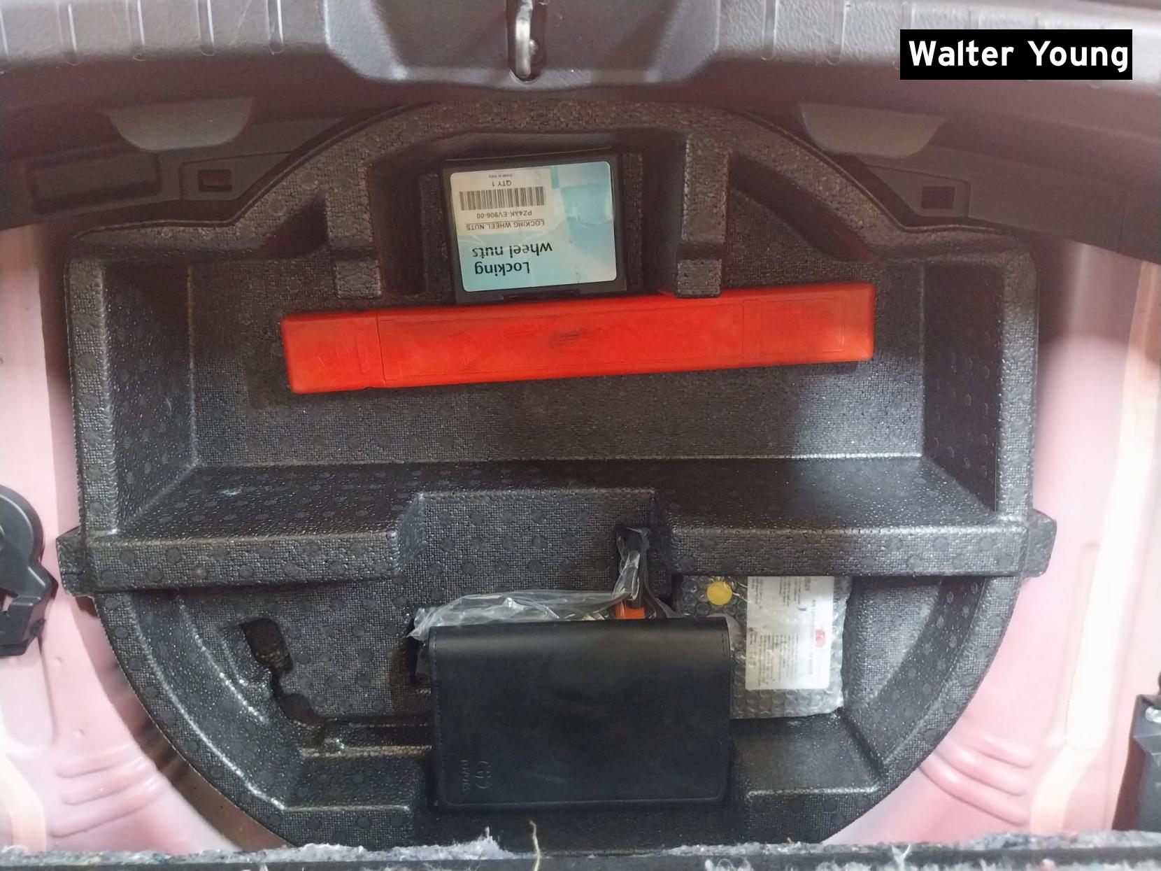 Toyota Yaris 1.33 Dual VVT-i Icon Hatchback 5dr Petrol Manual Euro 5 Euro 5 (99 ps)