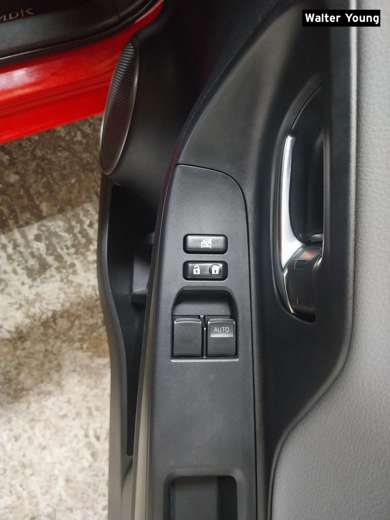 Toyota Yaris 1.33 Dual VVT-i Icon Hatchback 5dr Petrol Manual Euro 5 Euro 5 (99 ps)
