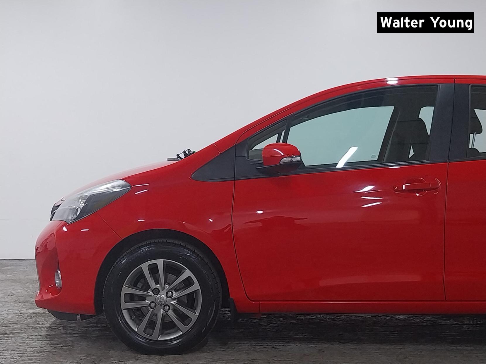 Toyota Yaris 1.33 Dual VVT-i Icon Hatchback 5dr Petrol Manual Euro 5 Euro 5 (99 ps)