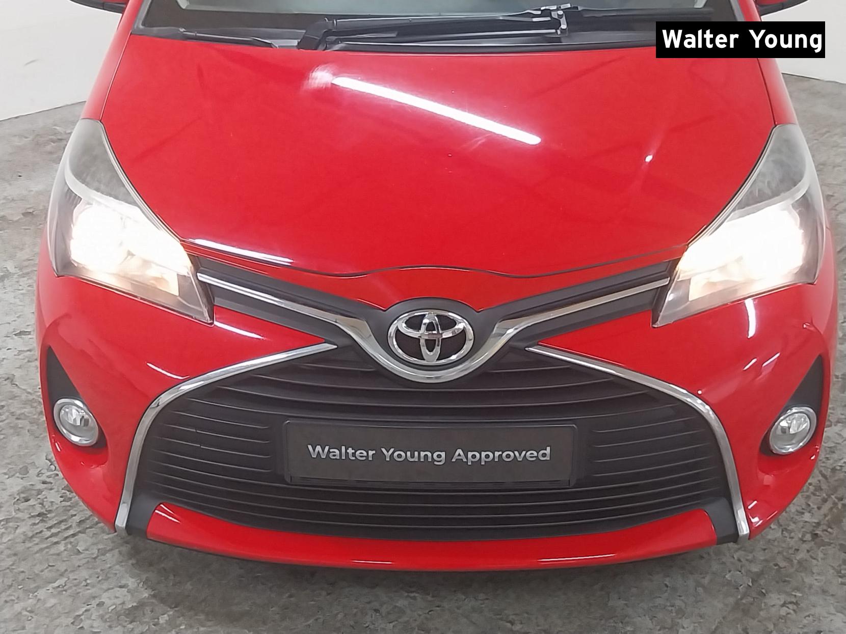 Toyota Yaris 1.33 Dual VVT-i Icon Hatchback 5dr Petrol Manual Euro 5 Euro 5 (99 ps)