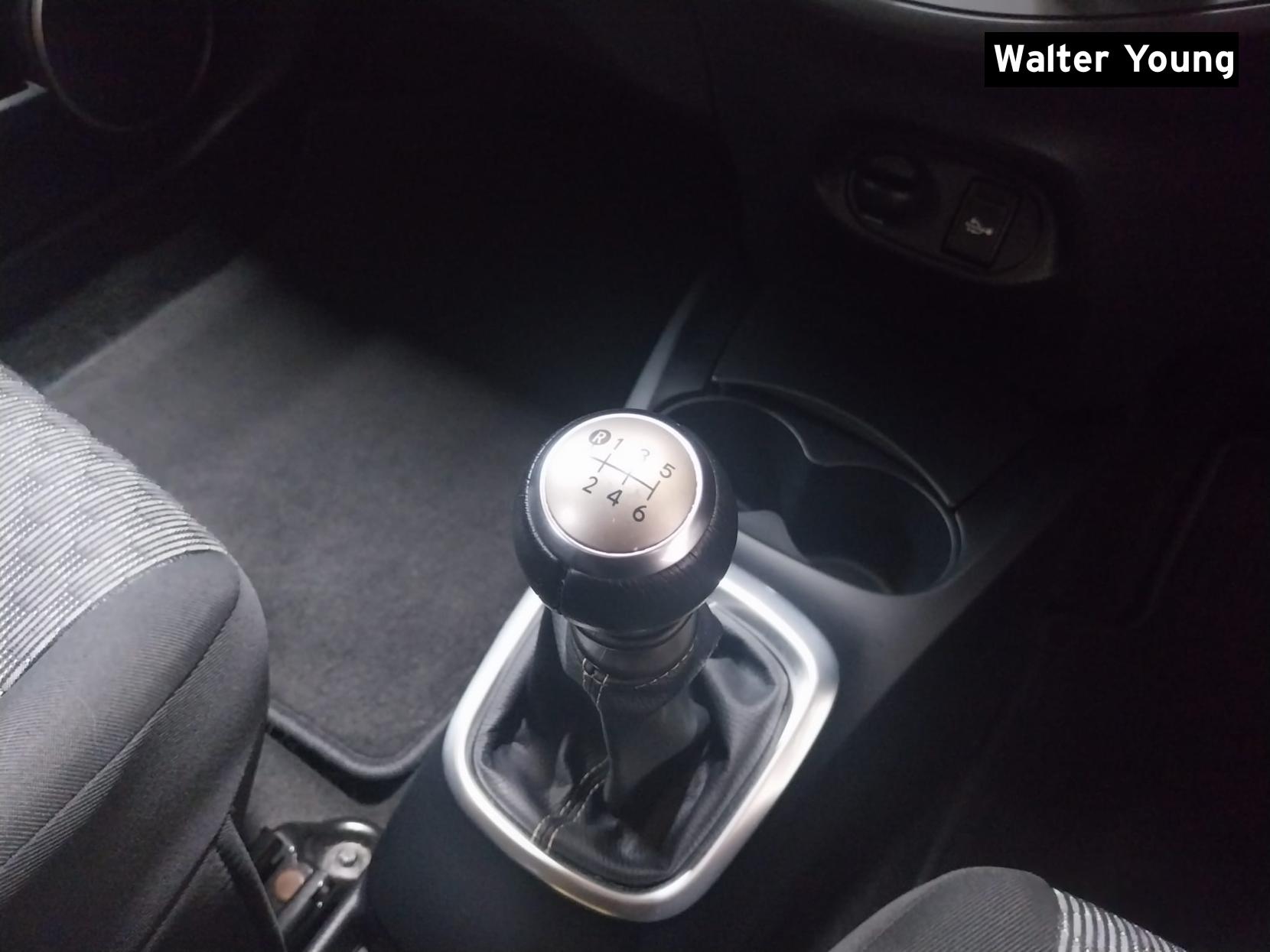 Toyota Yaris 1.33 Dual VVT-i Icon Hatchback 5dr Petrol Manual Euro 5 Euro 5 (99 ps)