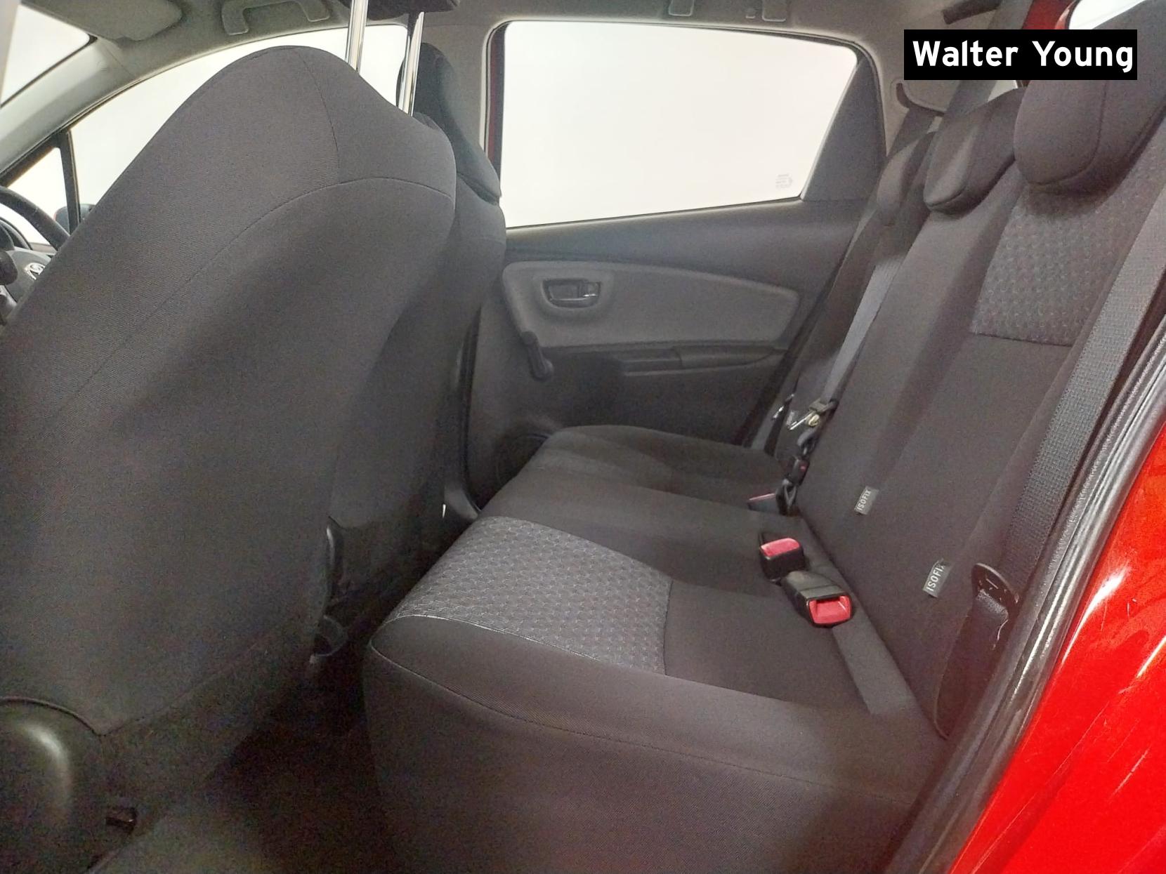 Toyota Yaris 1.33 Dual VVT-i Icon Hatchback 5dr Petrol Manual Euro 5 Euro 5 (99 ps)