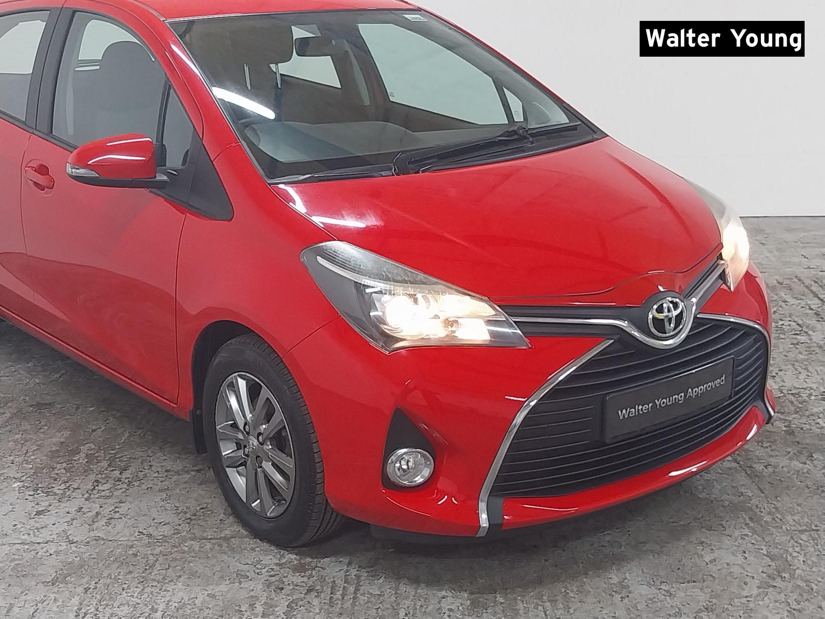 Toyota Yaris 1.33 Dual VVT-i Icon Hatchback 5dr Petrol Manual Euro 5 Euro 5 (99 ps)