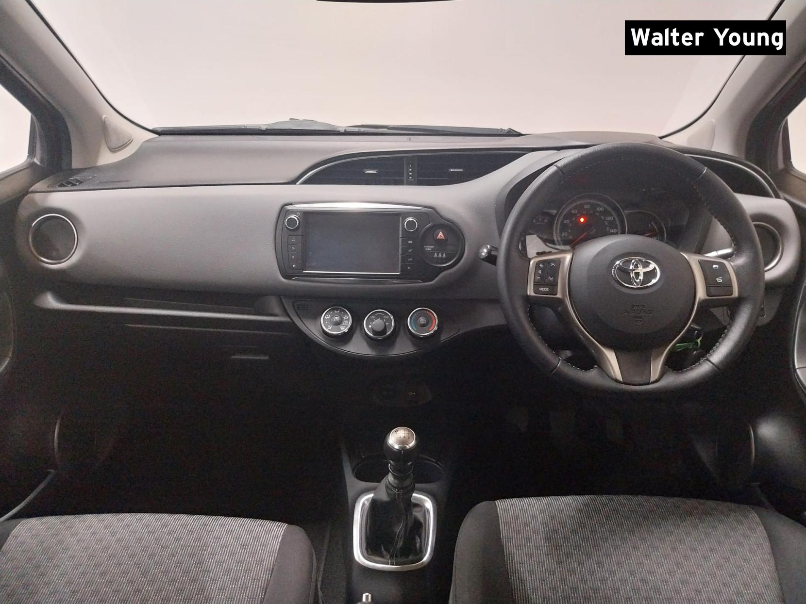 Toyota Yaris 1.33 Dual VVT-i Icon Hatchback 5dr Petrol Manual Euro 5 Euro 5 (99 ps)