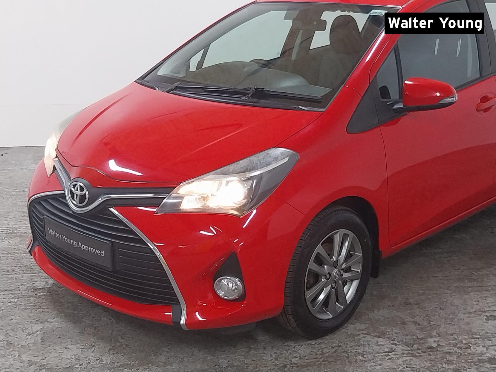 Toyota Yaris 1.33 Dual VVT-i Icon Hatchback 5dr Petrol Manual Euro 5 Euro 5 (99 ps)