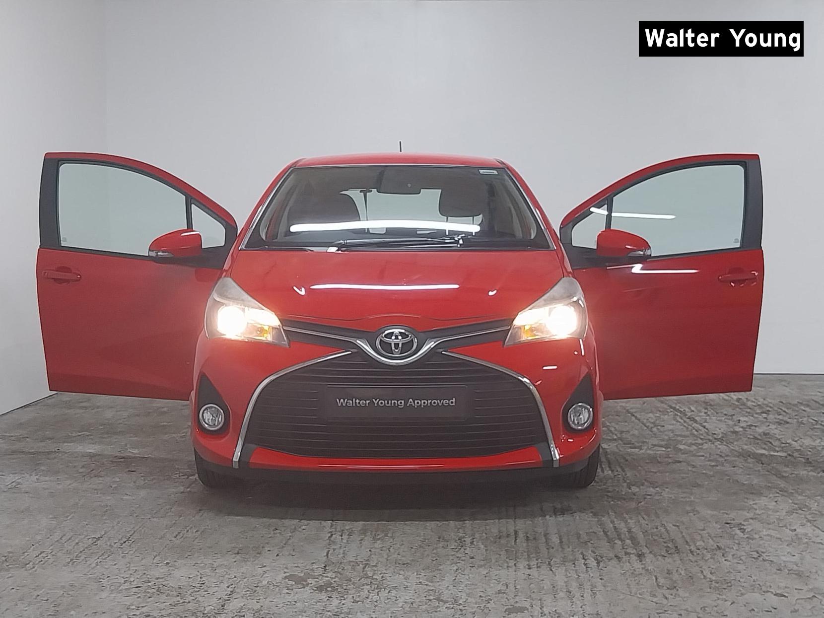 Toyota Yaris 1.33 Dual VVT-i Icon Hatchback 5dr Petrol Manual Euro 5 Euro 5 (99 ps)