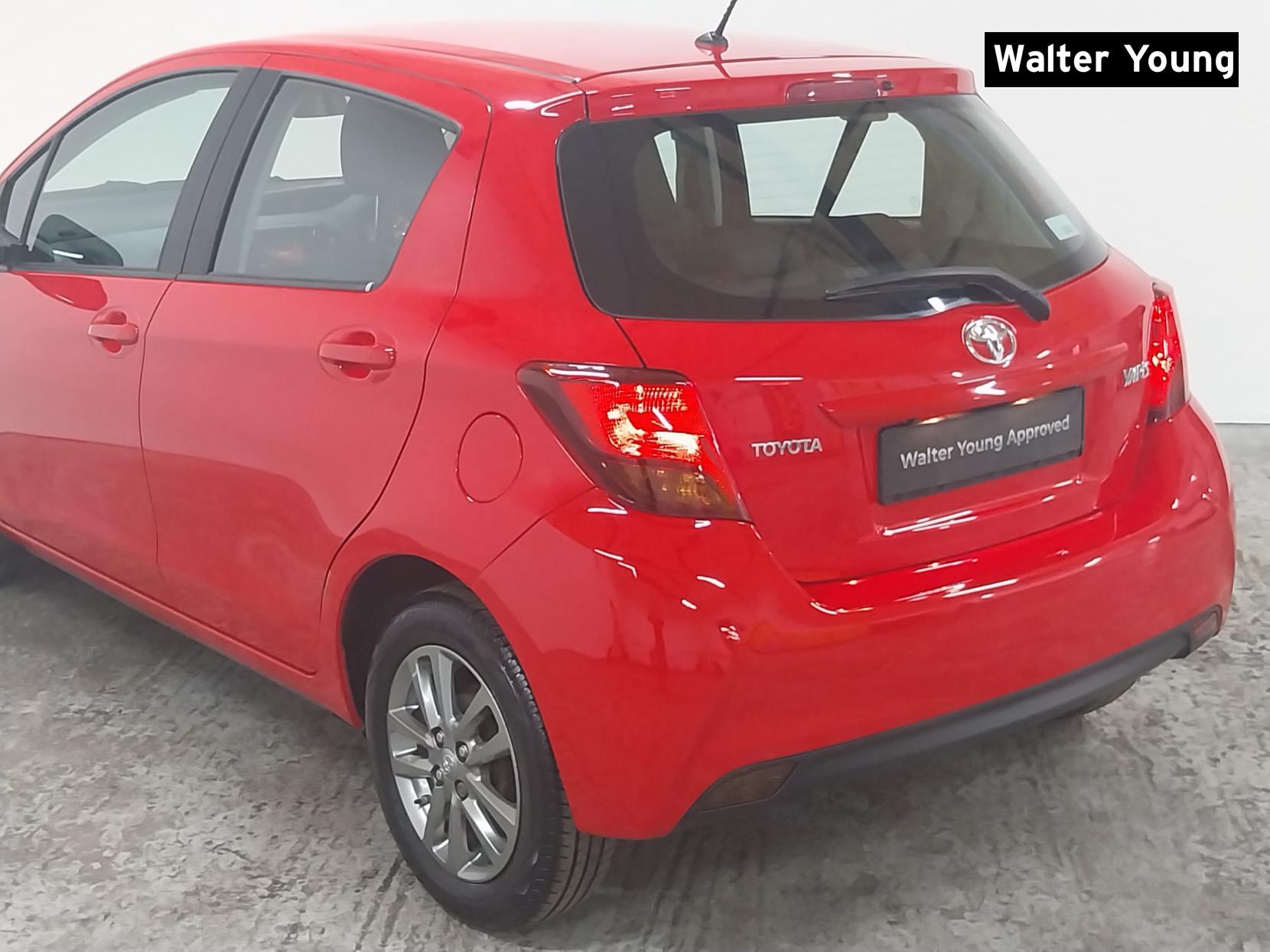 Toyota Yaris 1.33 Dual VVT-i Icon Hatchback 5dr Petrol Manual Euro 5 Euro 5 (99 ps)