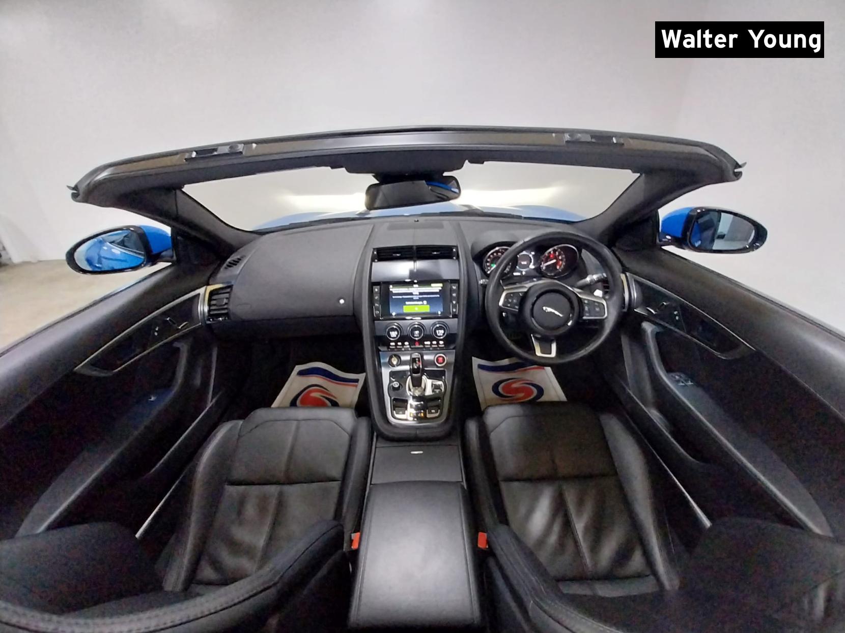 Jaguar F-Type 3.0 V6 R-Dynamic Convertible 2dr Petrol Auto Euro 6 (s/s) (380 ps)