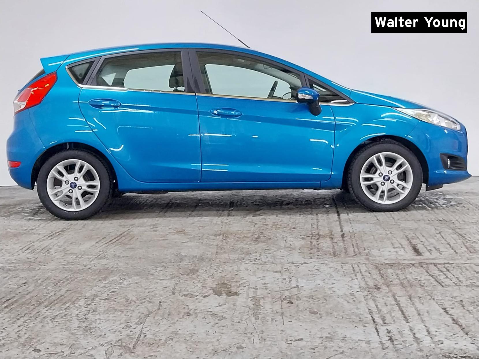 Ford Fiesta 1.25 Zetec Hatchback 5dr Petrol Manual Euro 5 (82 ps)