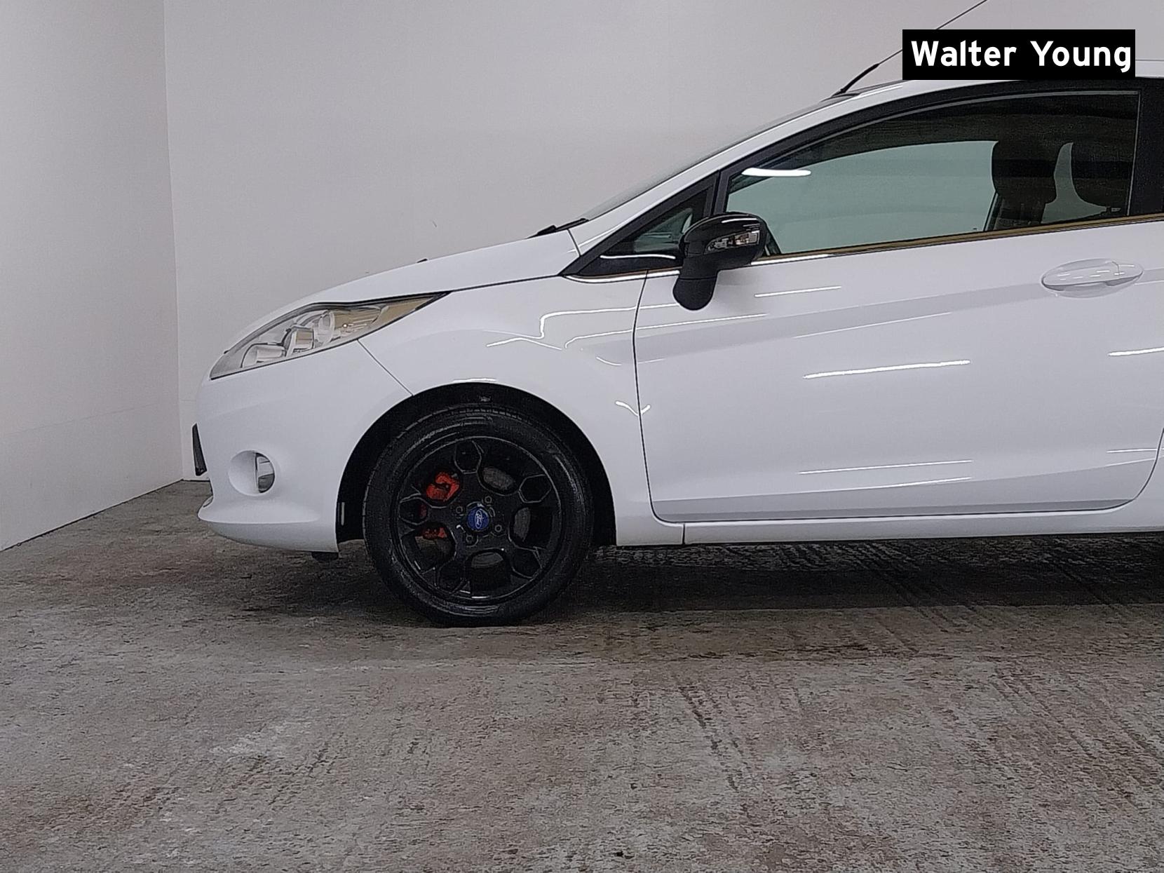 Ford Fiesta 1.25 Zetec Hatchback 3dr Petrol Manual (129 g/km, 81 bhp)