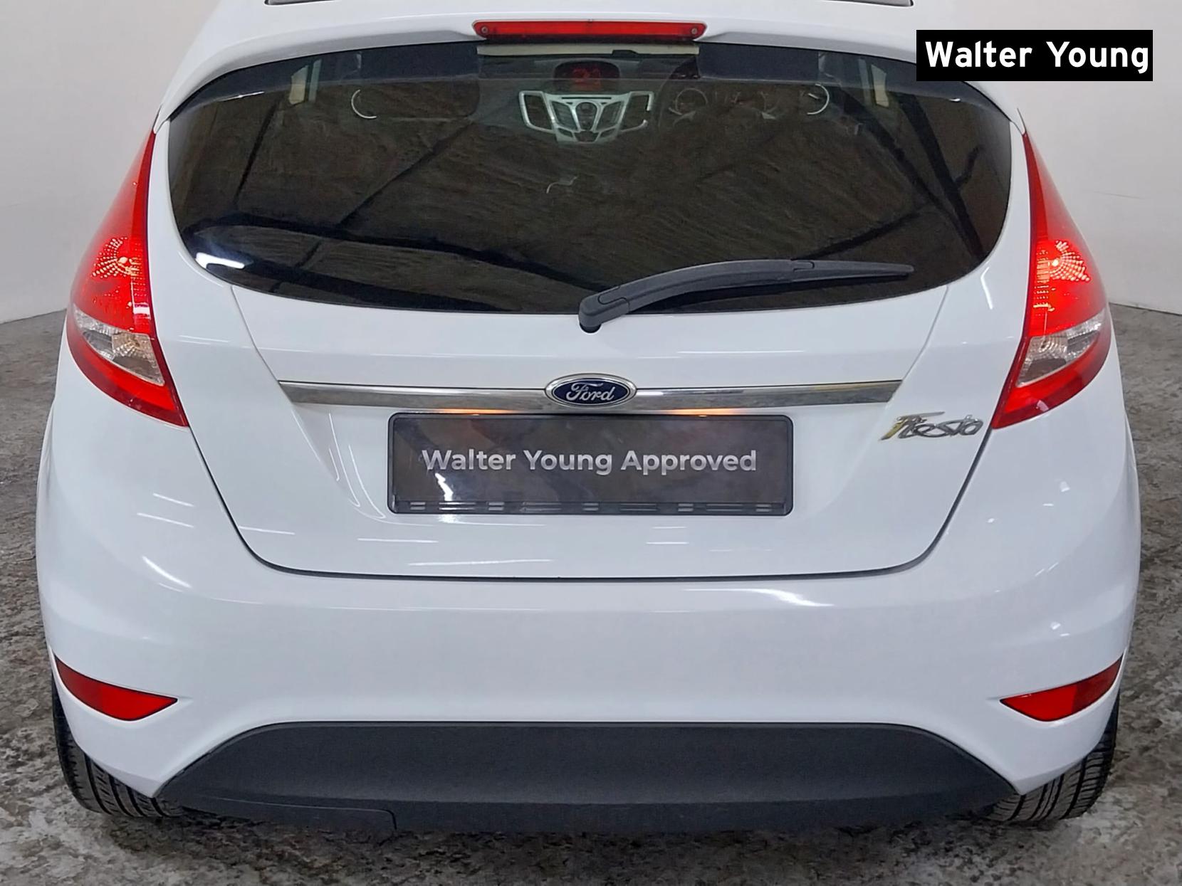 Ford Fiesta 1.25 Zetec Hatchback 3dr Petrol Manual (129 g/km, 81 bhp)