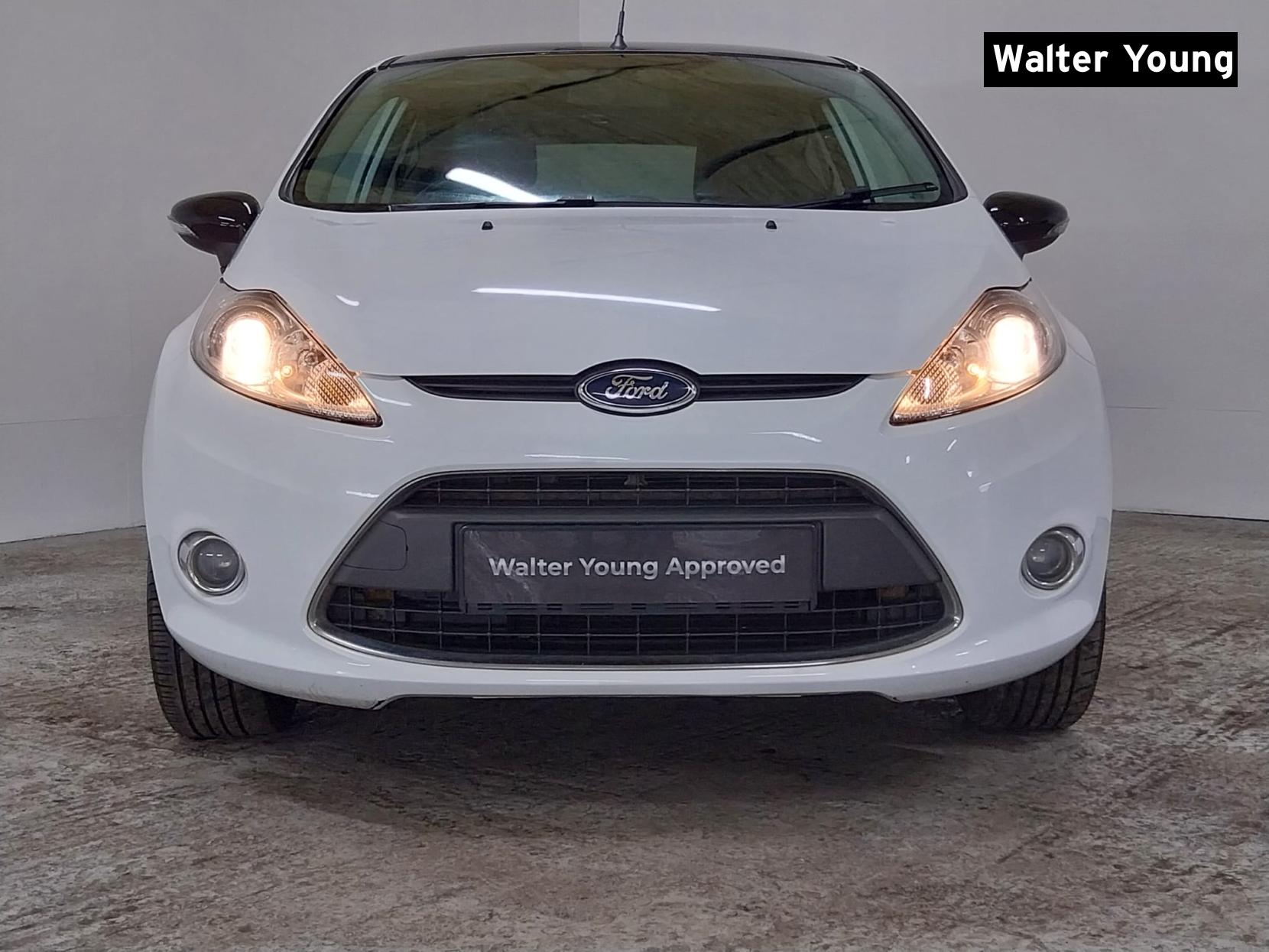 Ford Fiesta 1.25 Zetec Hatchback 3dr Petrol Manual (129 g/km, 81 bhp)