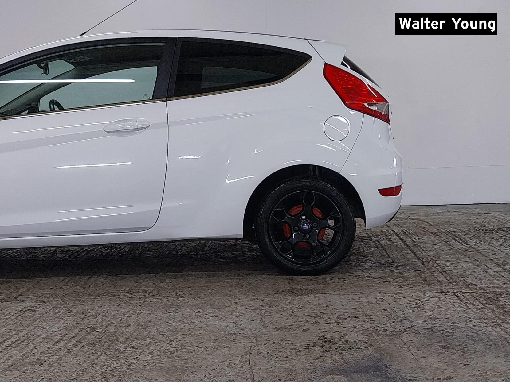 Ford Fiesta 1.25 Zetec Hatchback 3dr Petrol Manual (129 g/km, 81 bhp)
