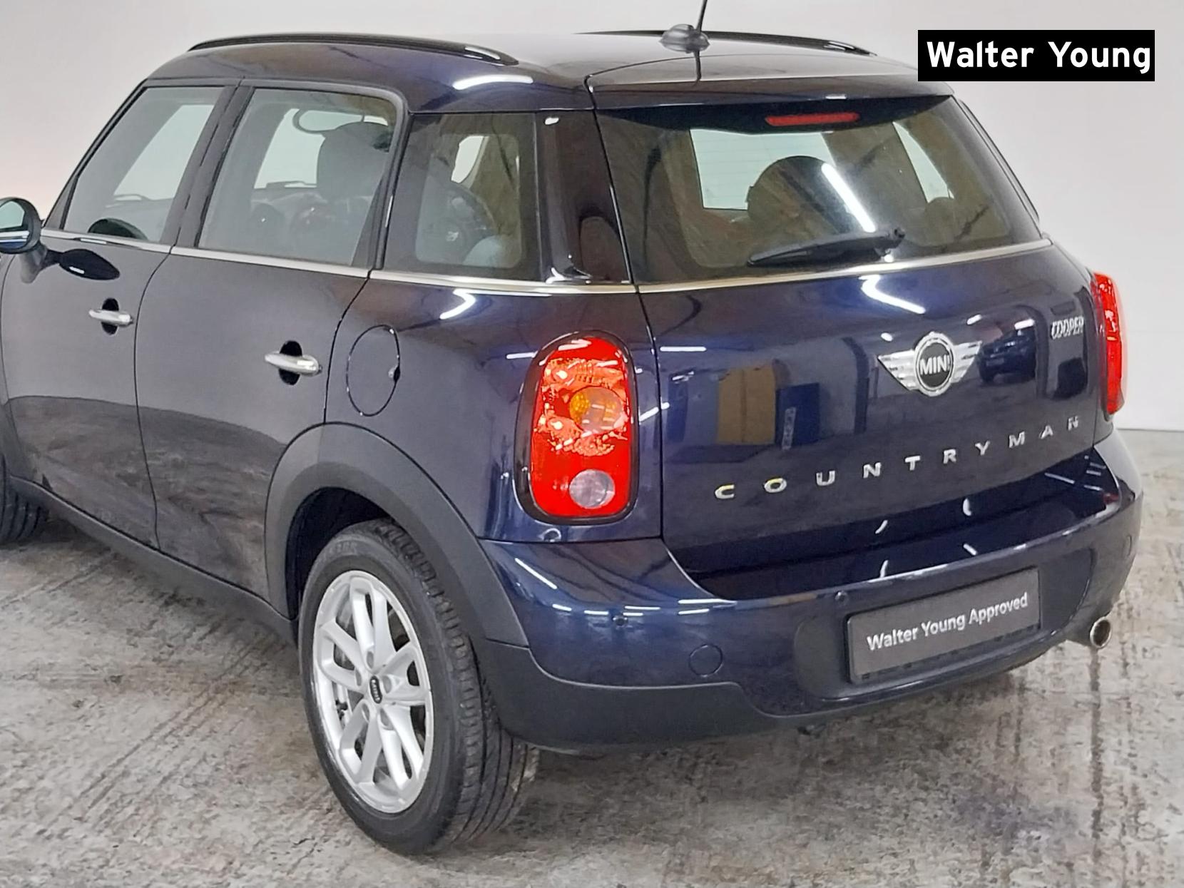 MINI Countryman 1.6 Cooper D Business Edition SUV 5dr Diesel Manual Euro 5 (s/s) (112 ps)