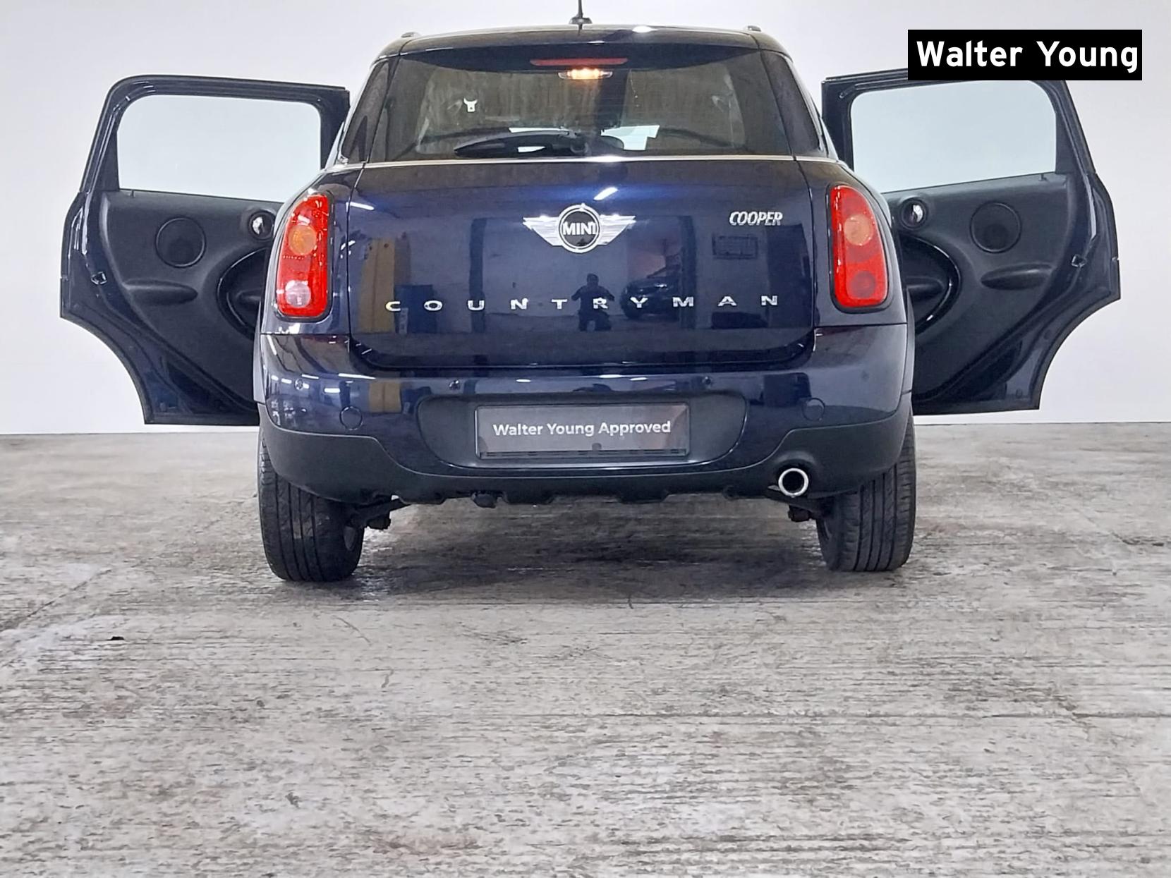 MINI Countryman 1.6 Cooper D Business Edition SUV 5dr Diesel Manual Euro 5 (s/s) (112 ps)