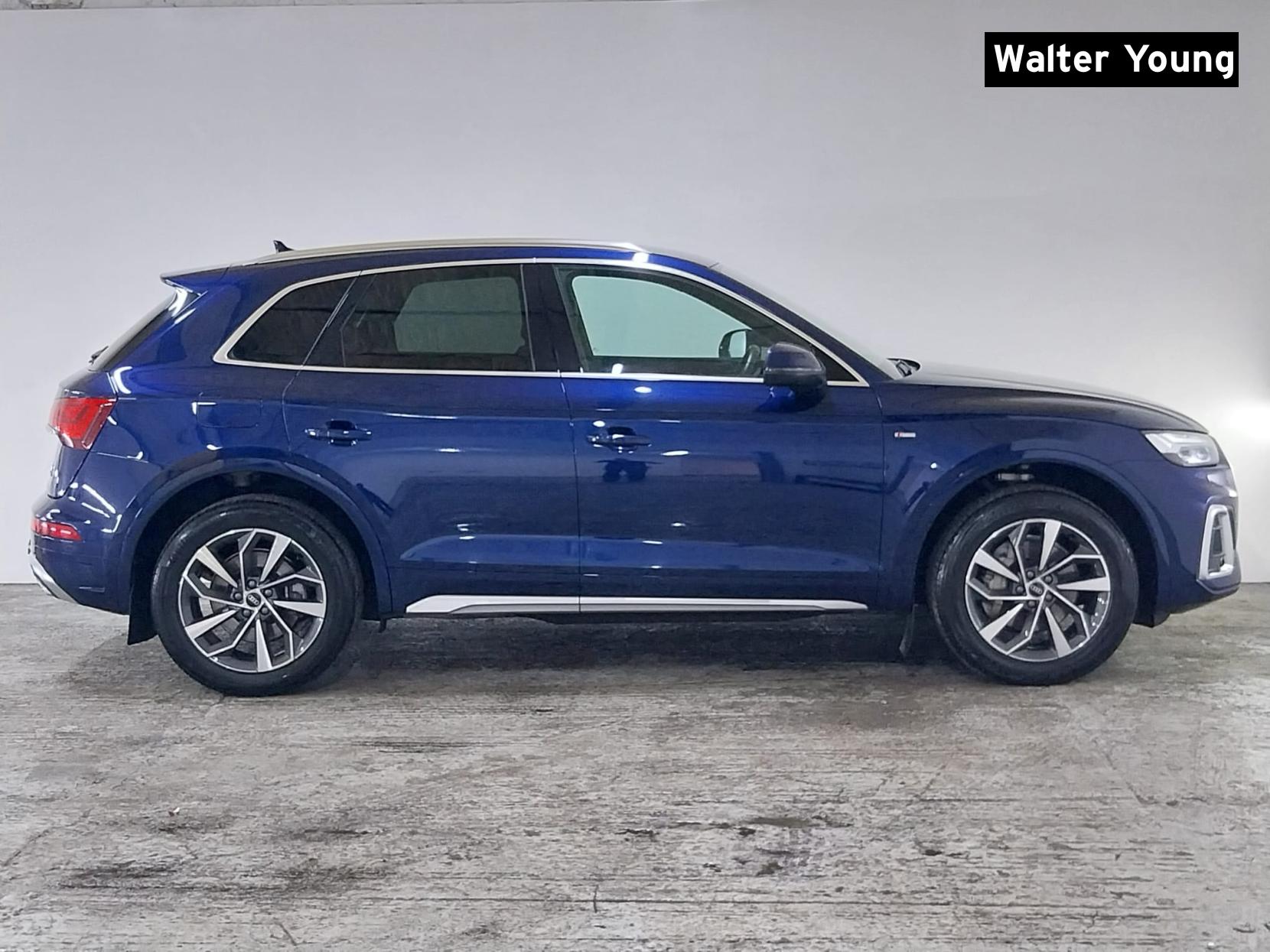 Audi Q5 2.0 TDI 40 S line SUV 5dr Diesel S Tronic quattro Euro 6 (s/s) (204 ps)