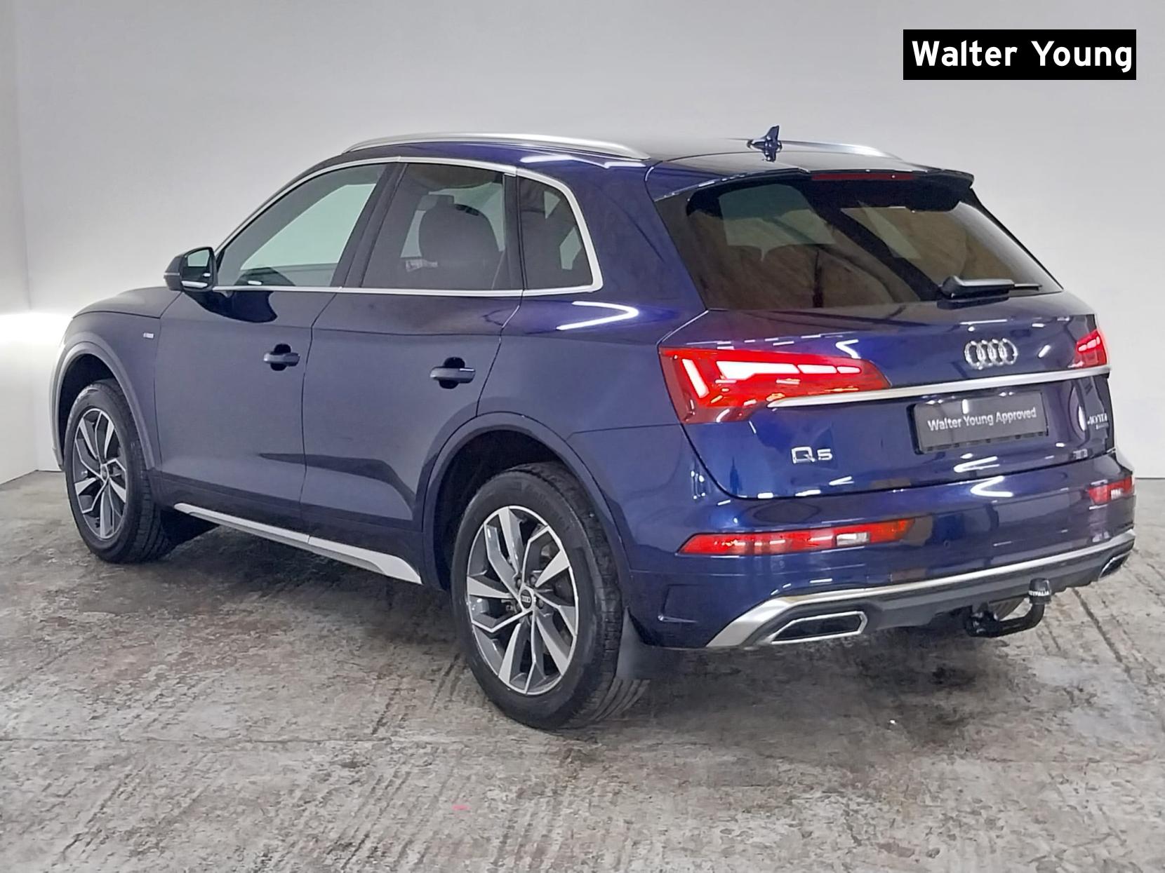 Audi Q5 2.0 TDI 40 S line SUV 5dr Diesel S Tronic quattro Euro 6 (s/s) (204 ps)