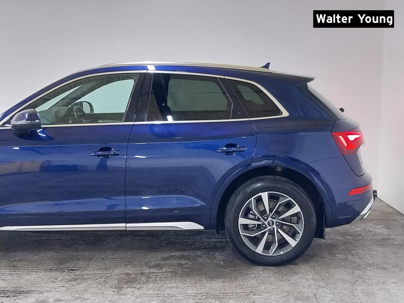 Audi Q5 2.0 TDI 40 S line SUV 5dr Diesel S Tronic quattro Euro 6 (s/s) (204 ps)