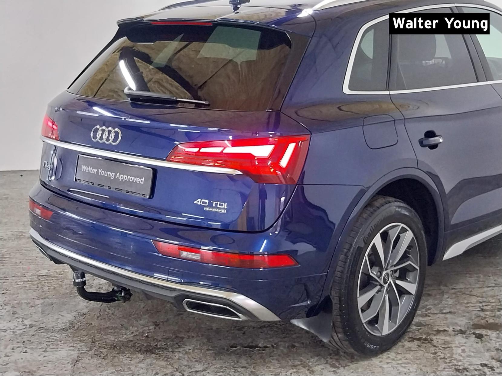 Audi Q5 2.0 TDI 40 S line SUV 5dr Diesel S Tronic quattro Euro 6 (s/s) (204 ps)